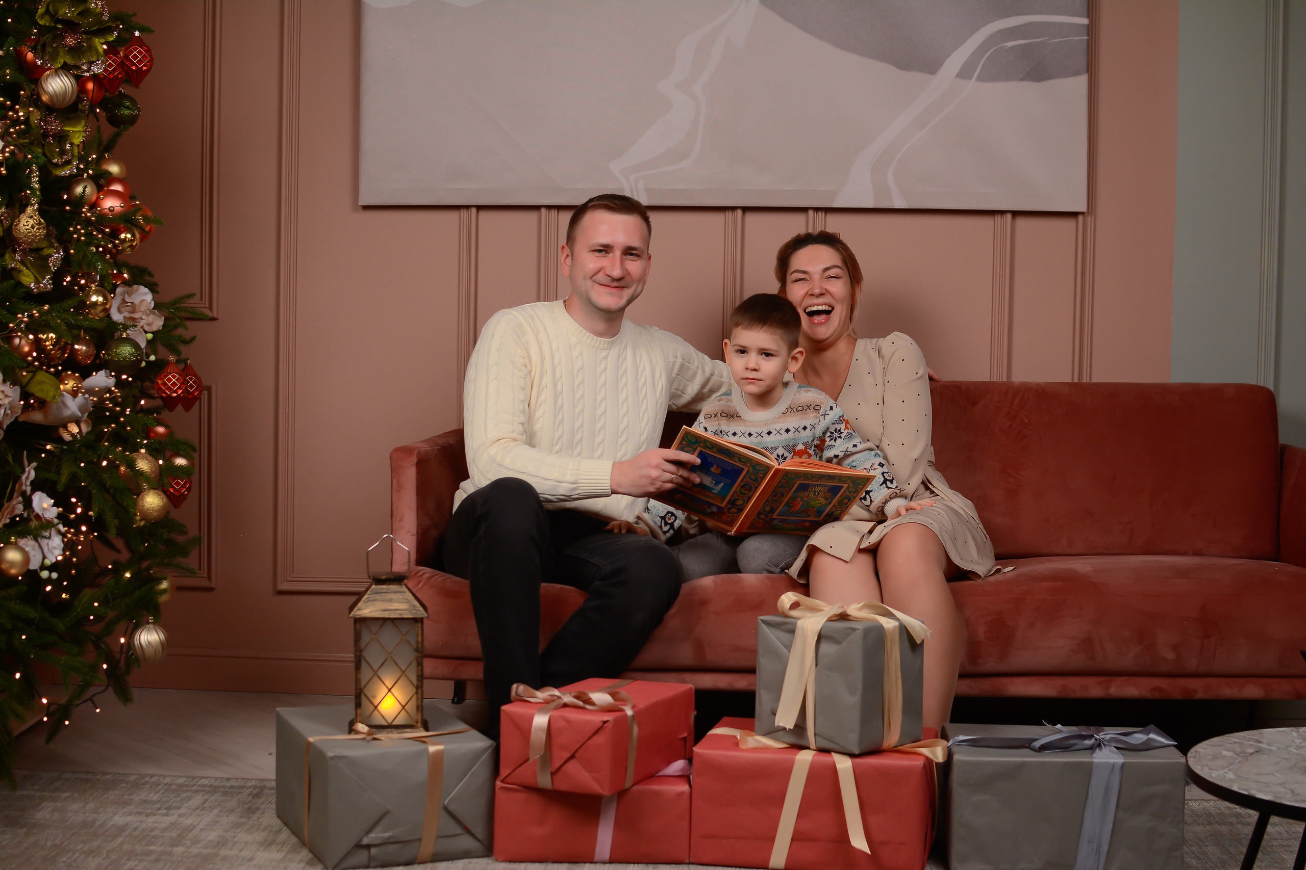 Новогодняя фотосессия 25.12.2021. Семейный фотограф