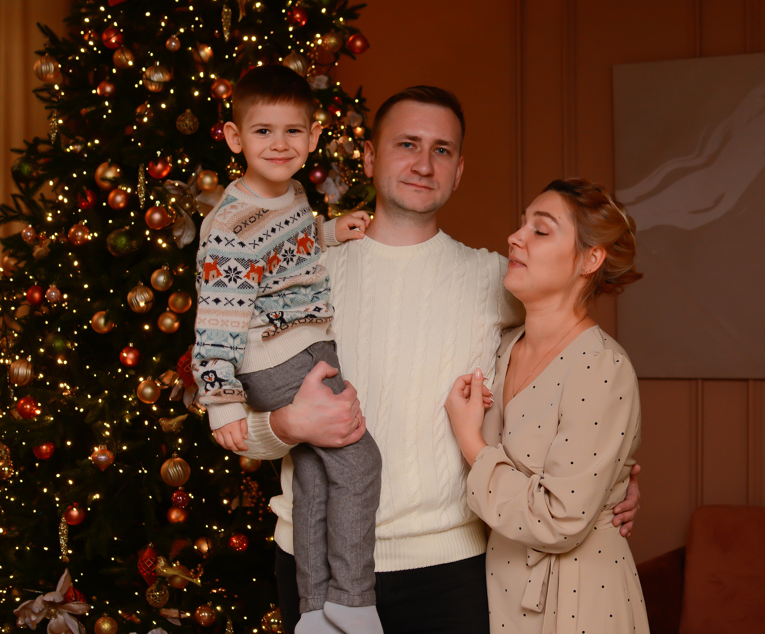 Новогодняя фотосессия 25.12.2021. Семейный фотограф