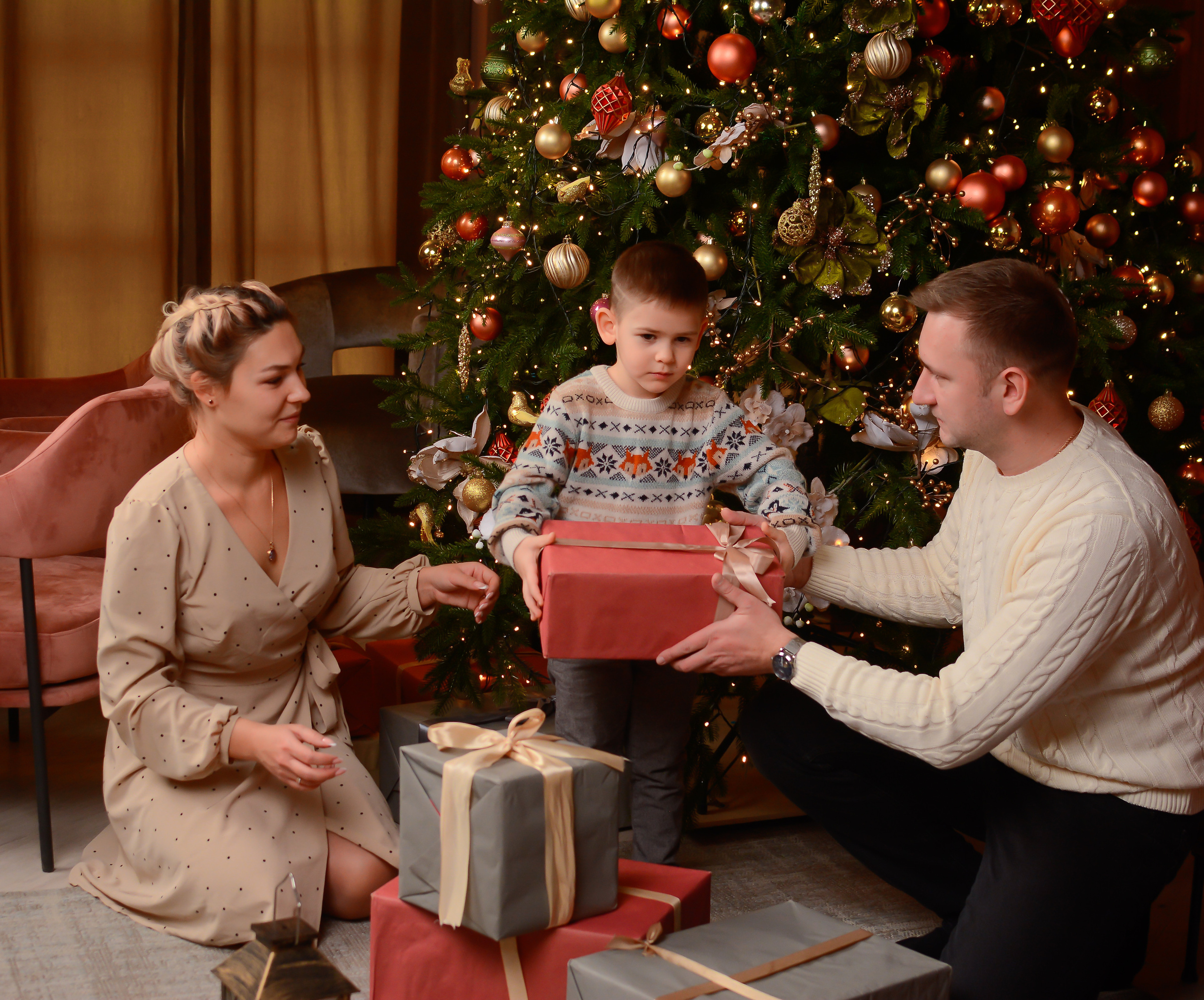 Новогодняя фотосессия 25.12.2021. Семейный фотограф