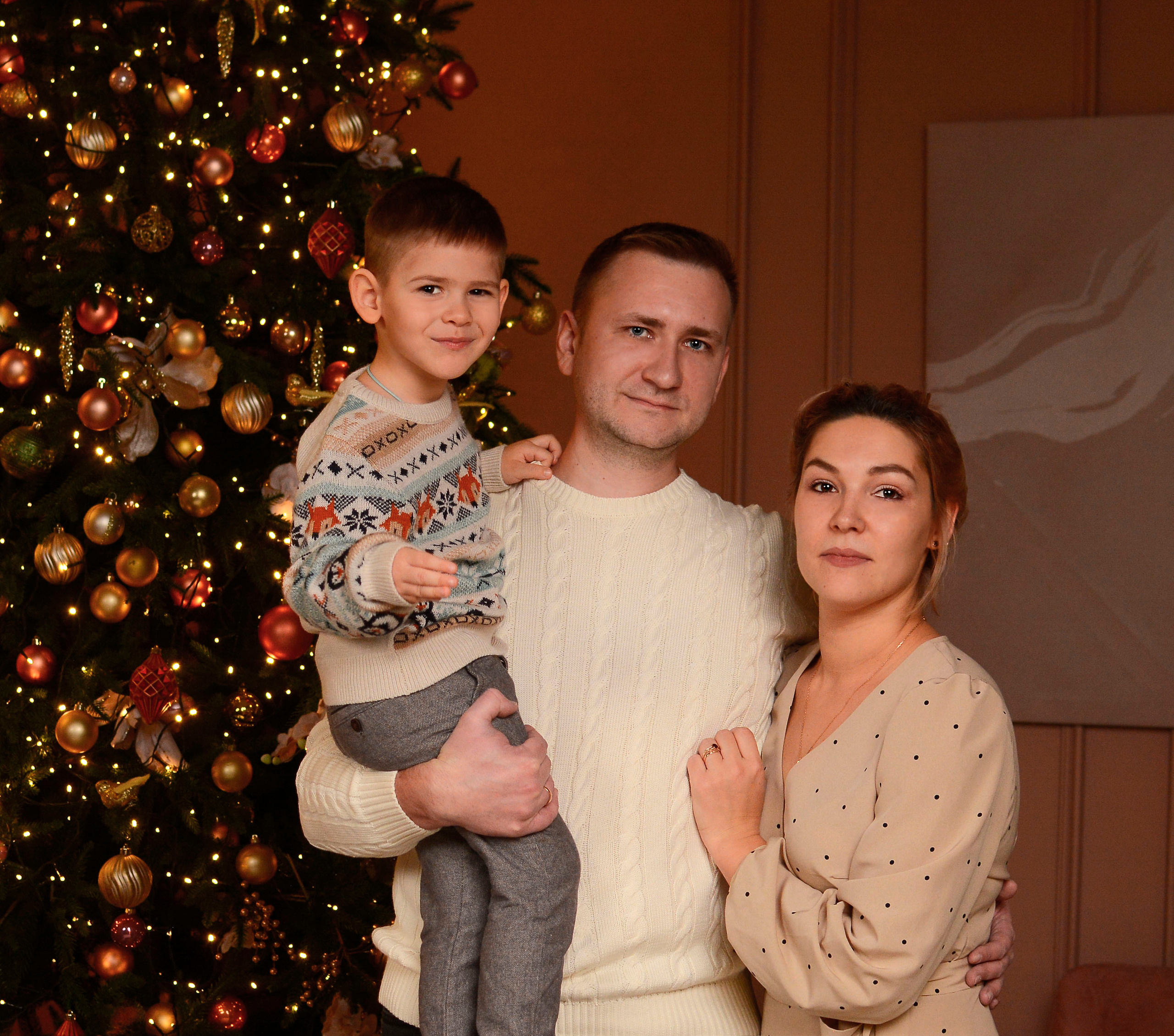 Новогодняя фотосессия 25.12.2021. Семейный фотограф