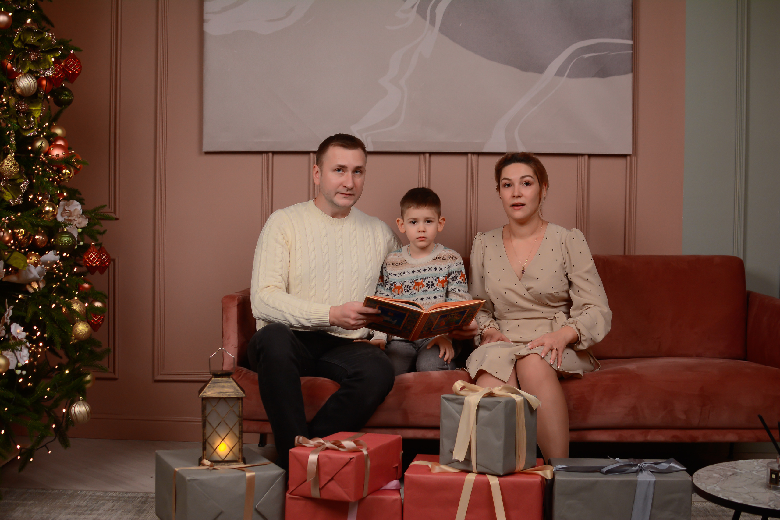 Новогодняя фотосессия 25.12.2021. Семейный фотограф