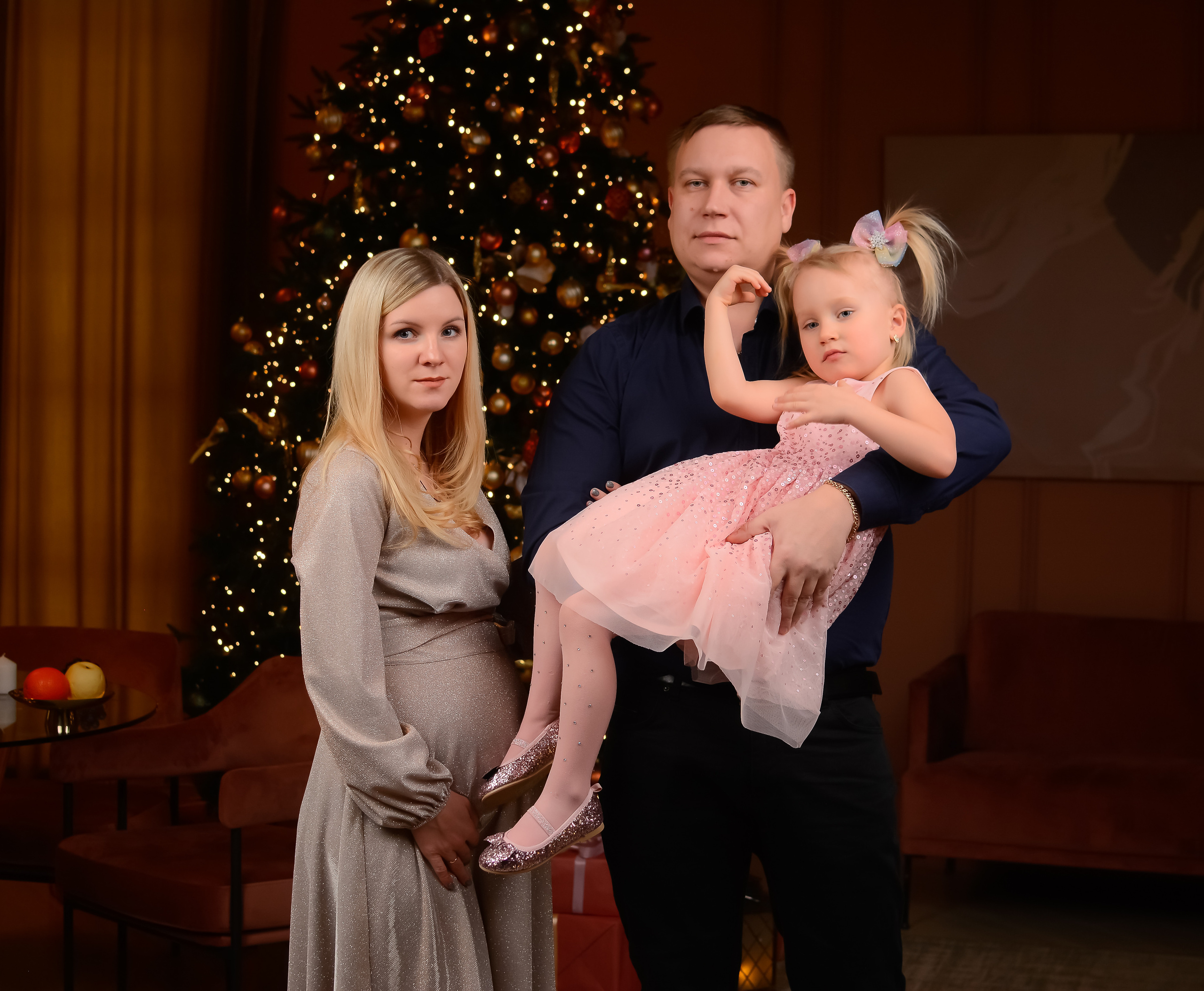 Новогодняя фотосессия 25.12.2021. Семейный фотограф