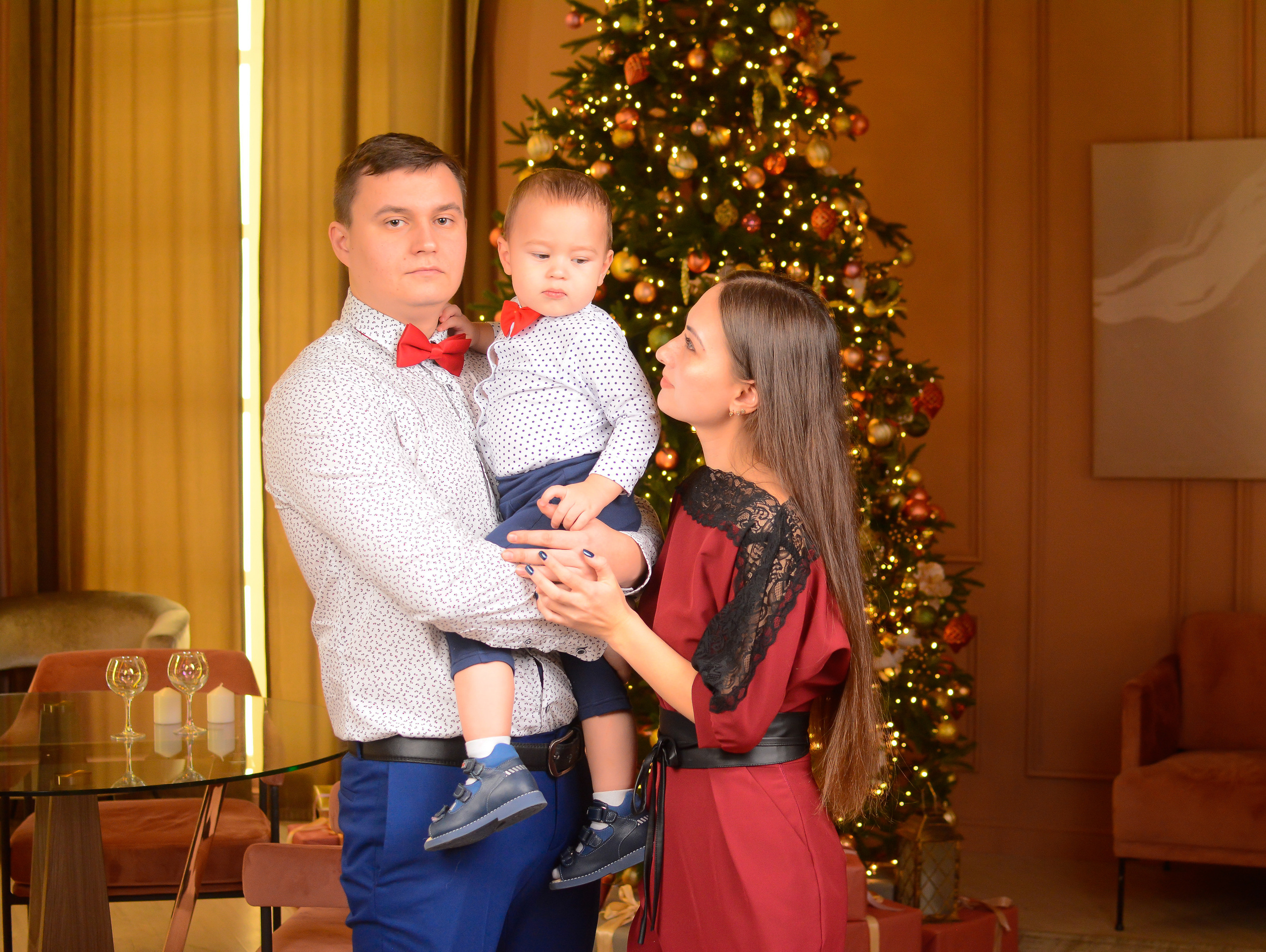 Новогодняя фотосессия 25.12.2021. Семейный фотограф
