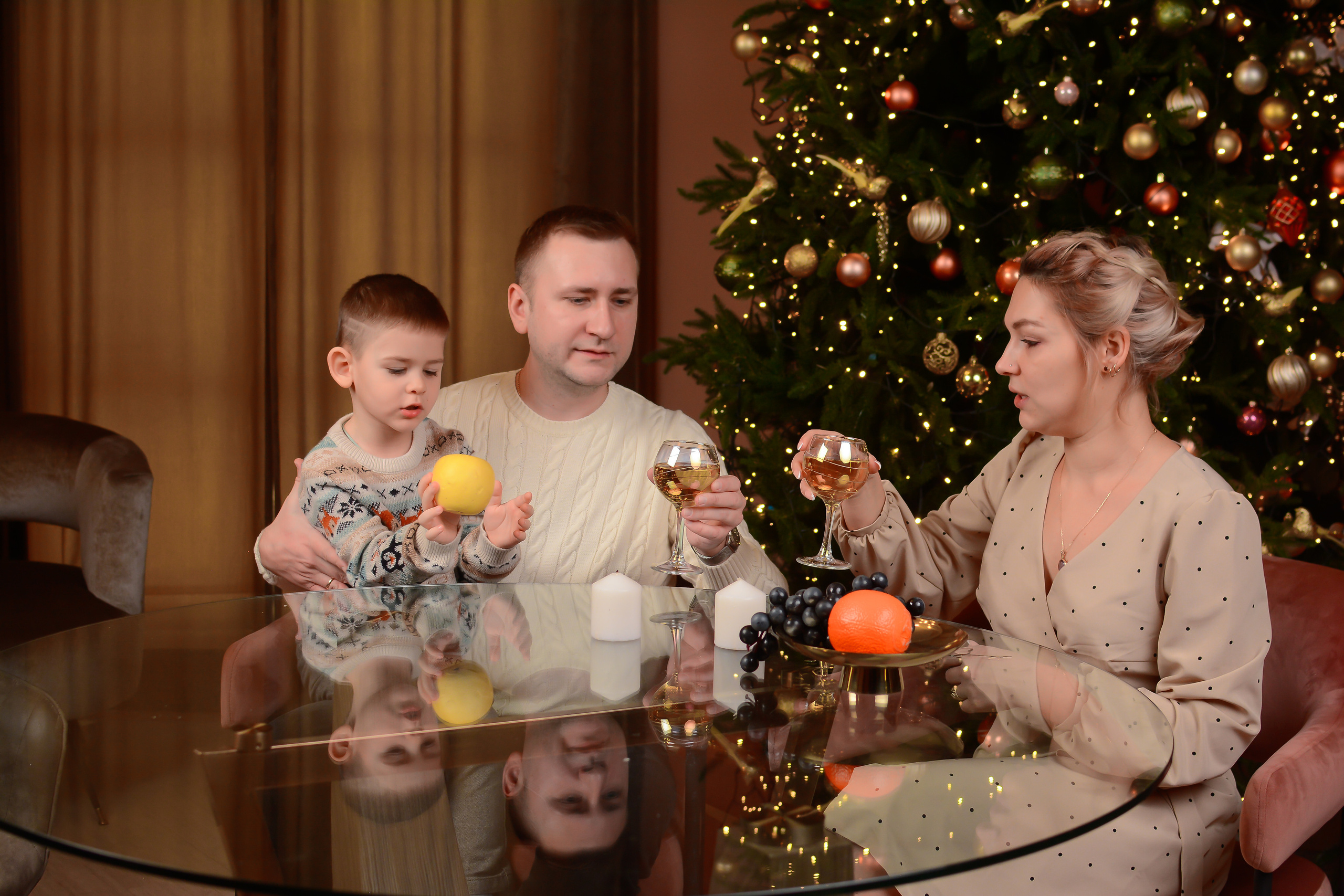 Новогодняя фотосессия 25.12.2021. Семейный фотограф