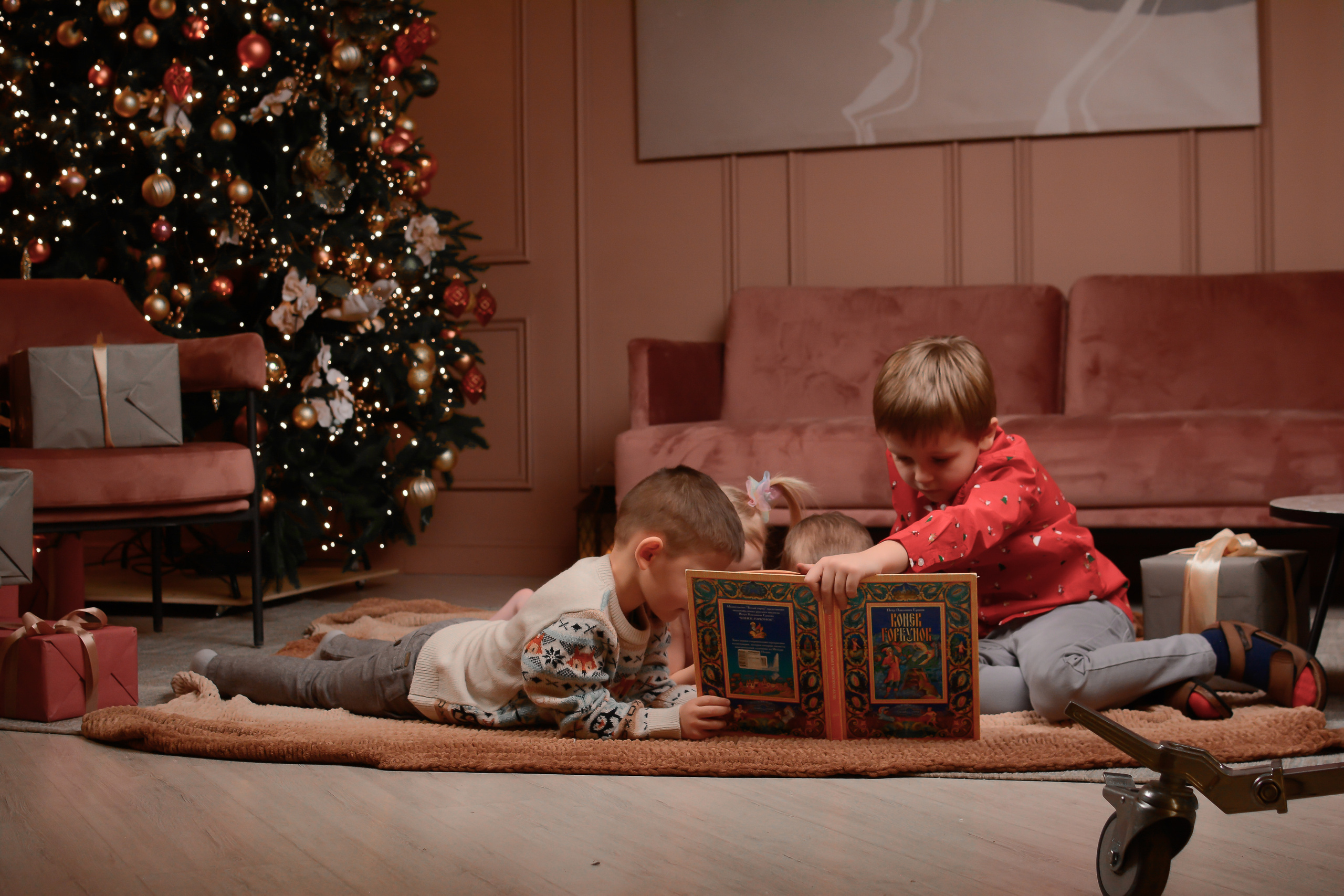 Новогодняя фотосессия 25.12.2021. Семейный фотограф