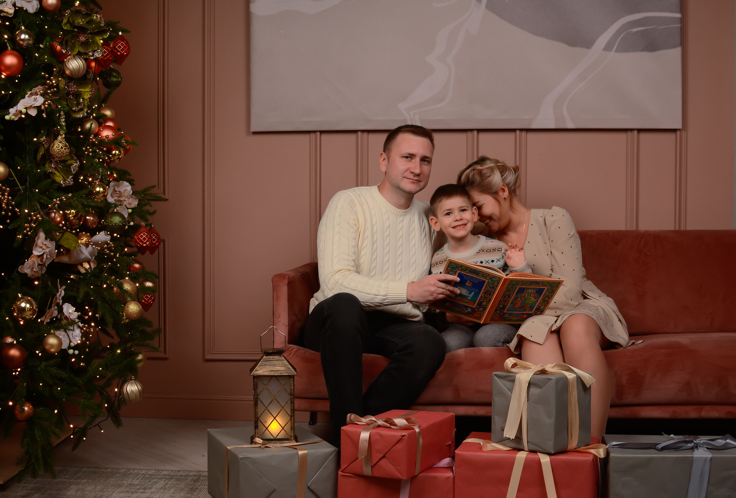 Новогодняя фотосессия 25.12.2021. Семейный фотограф