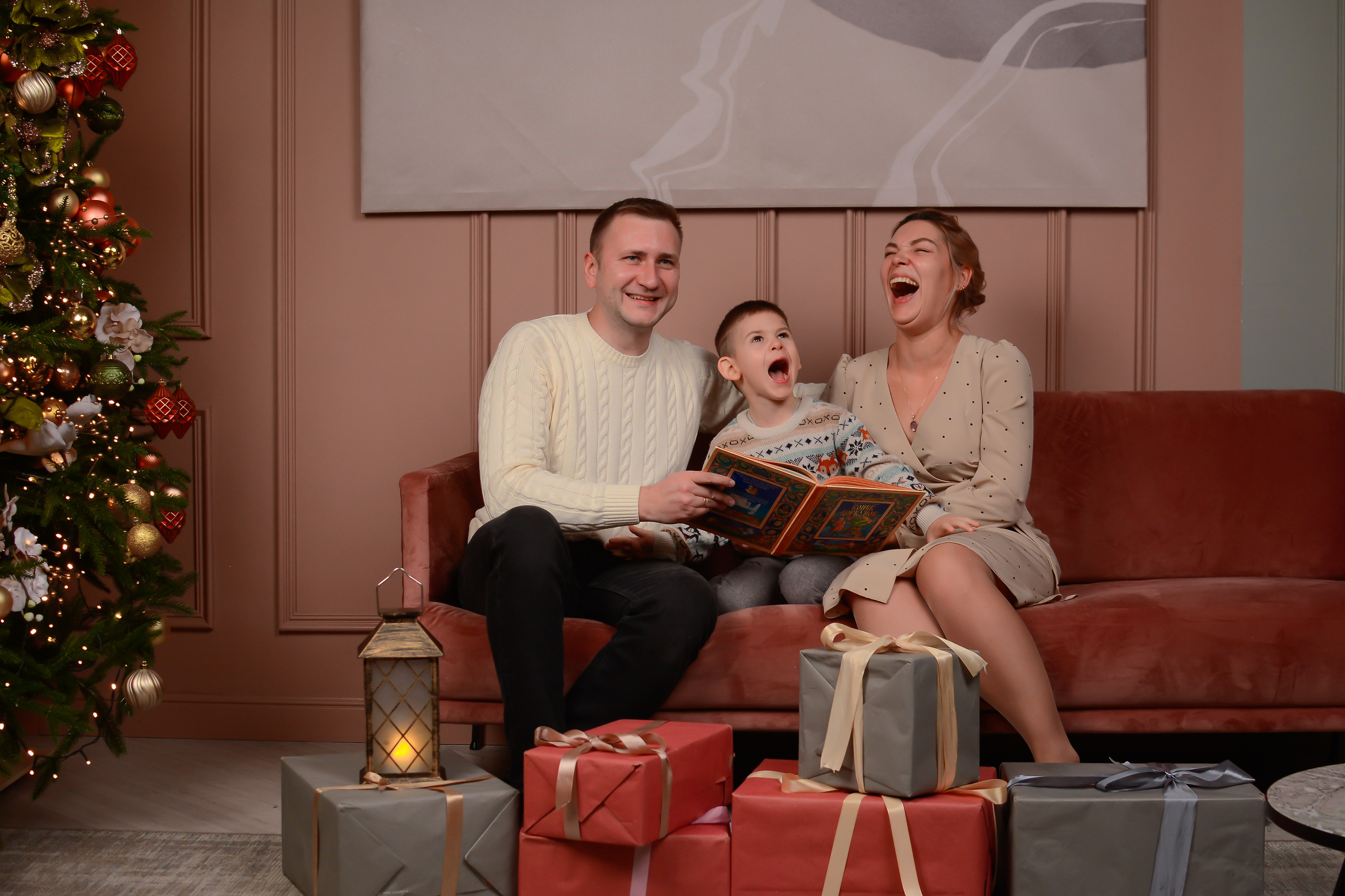 Новогодняя фотосессия 25.12.2021. Семейный фотограф