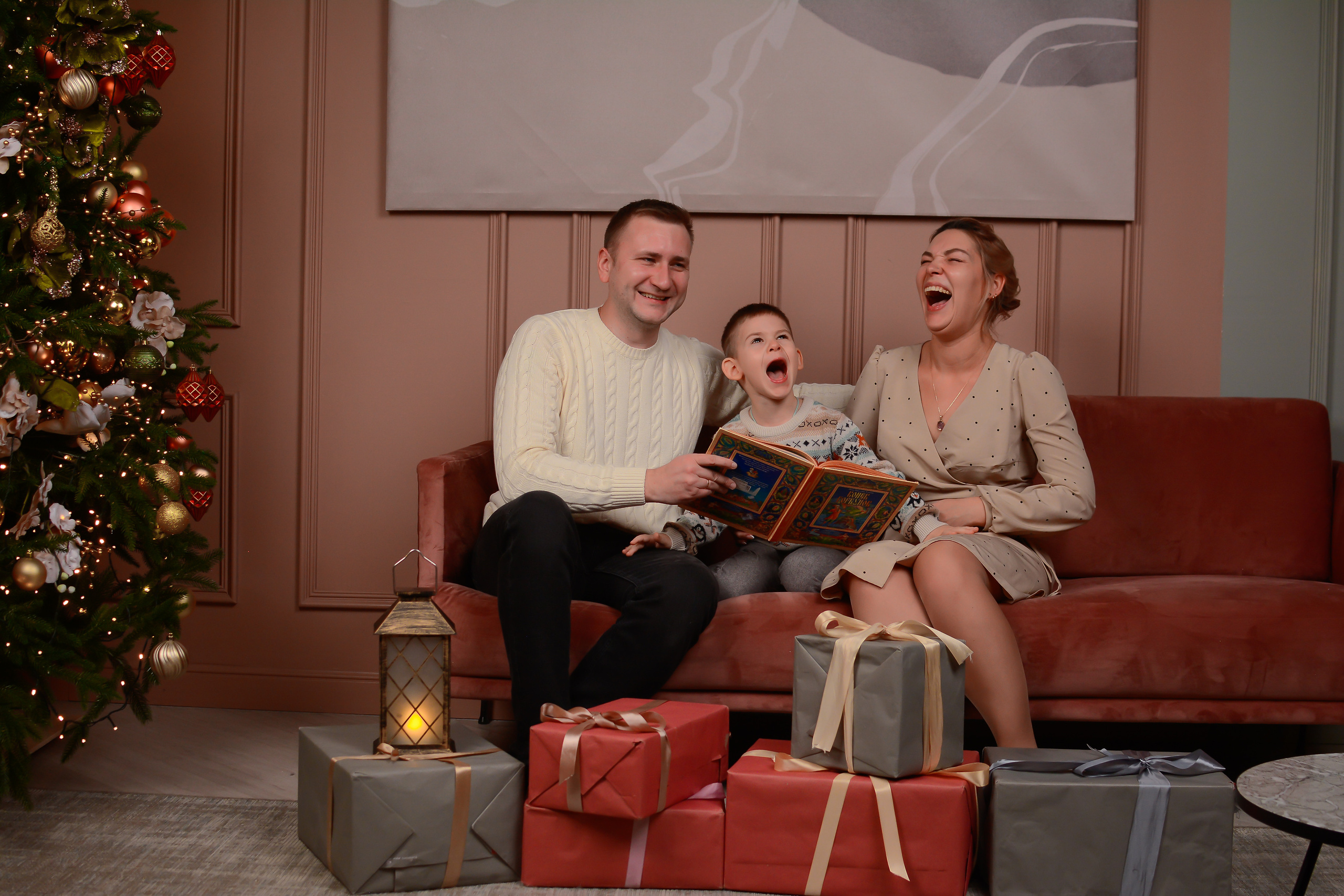Новогодняя фотосессия 25.12.2021. Семейный фотограф