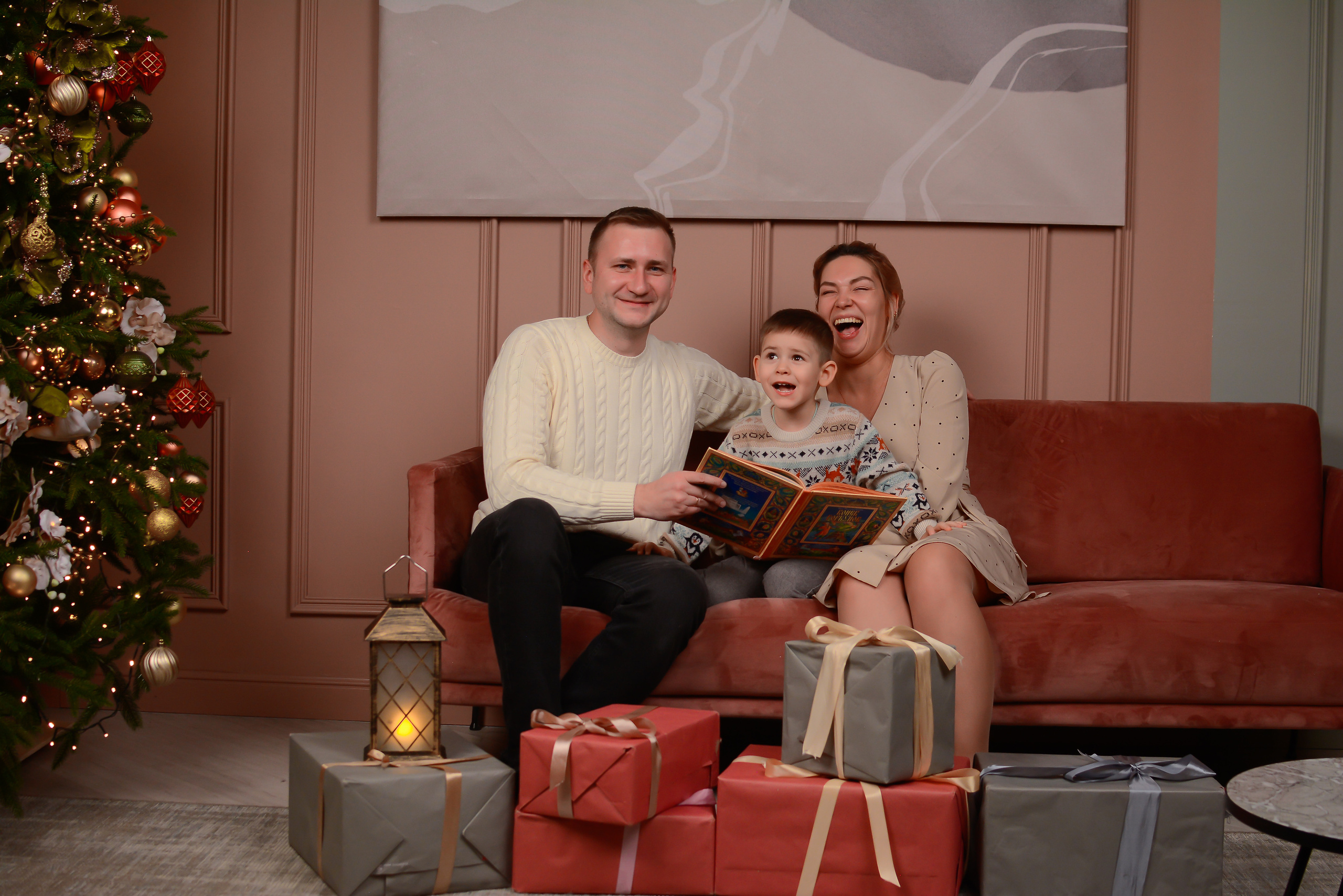 Новогодняя фотосессия 25.12.2021. Семейный фотограф