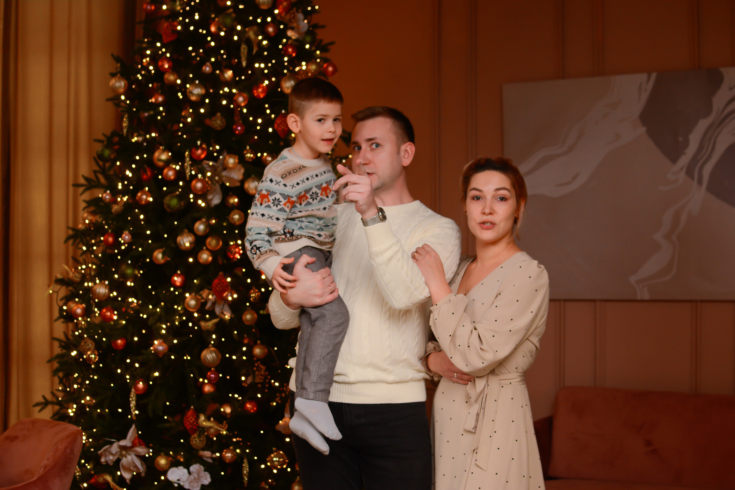 Новогодняя фотосессия 25.12.2021. Семейный фотограф