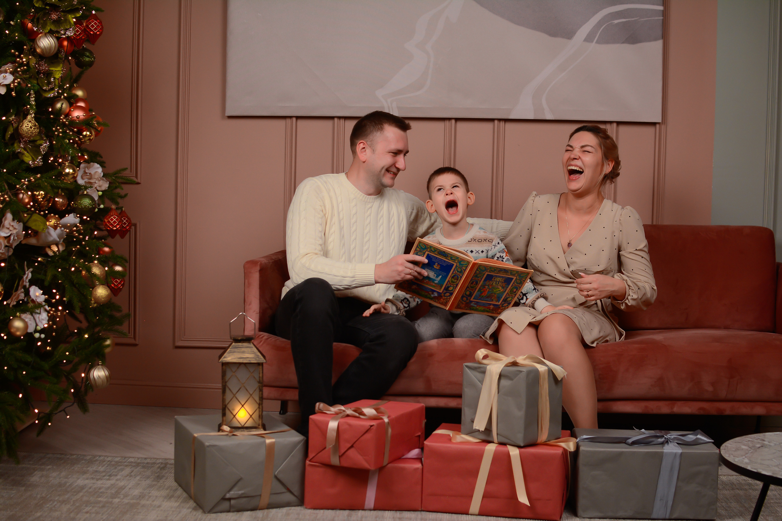 Новогодняя фотосессия 25.12.2021. Семейный фотограф