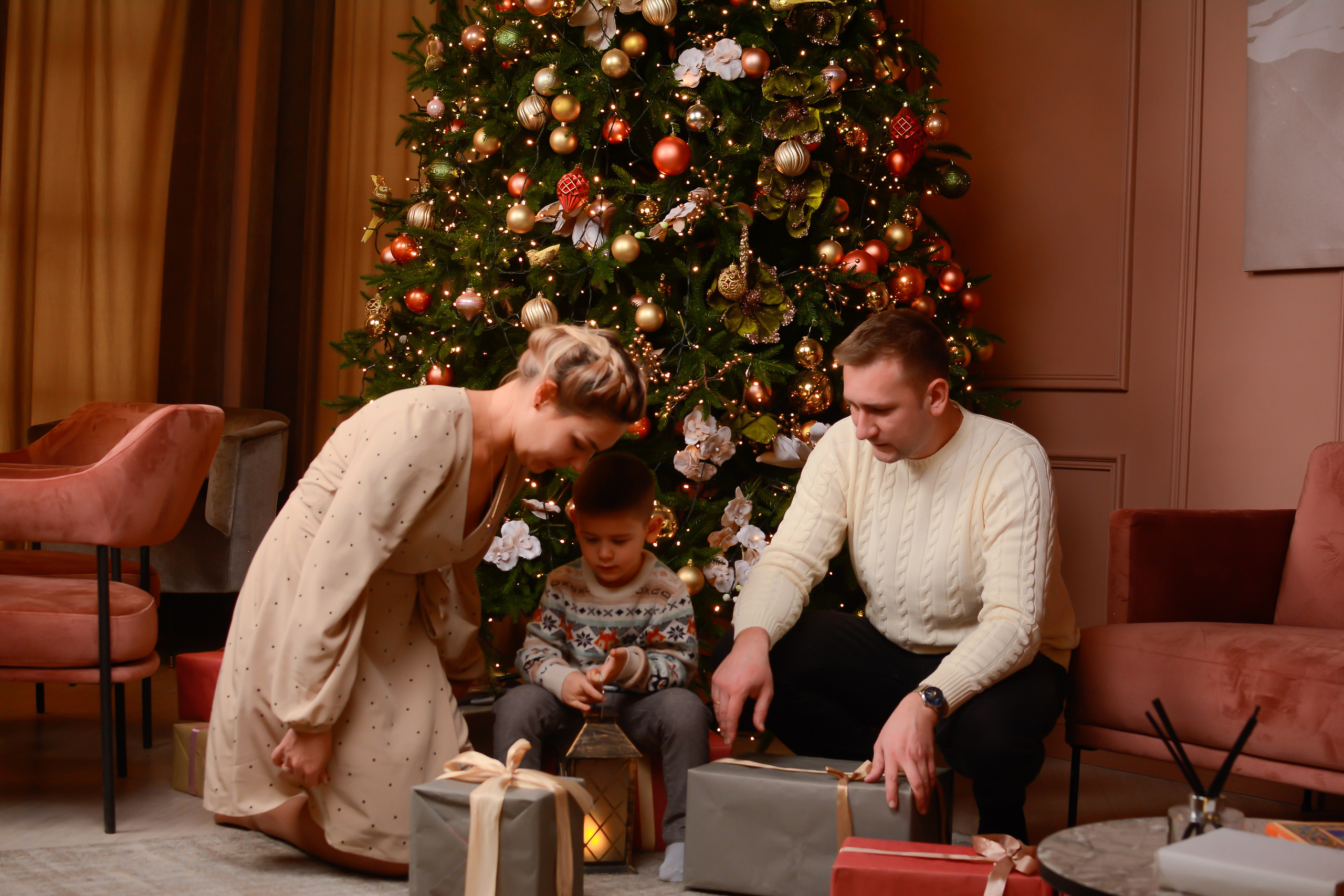 Новогодняя фотосессия 25.12.2021. Семейный фотограф
