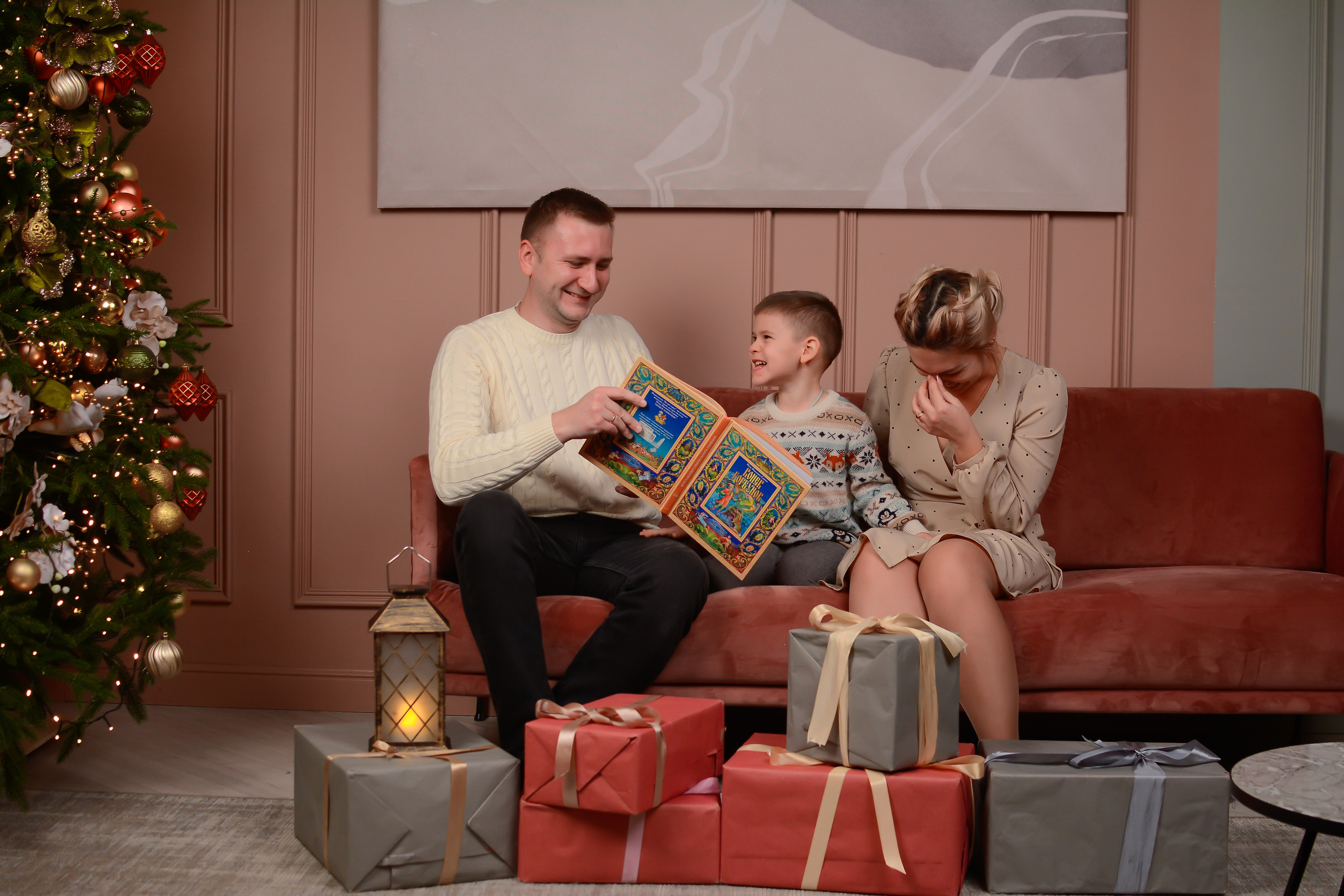 Новогодняя фотосессия 25.12.2021. Семейный фотограф