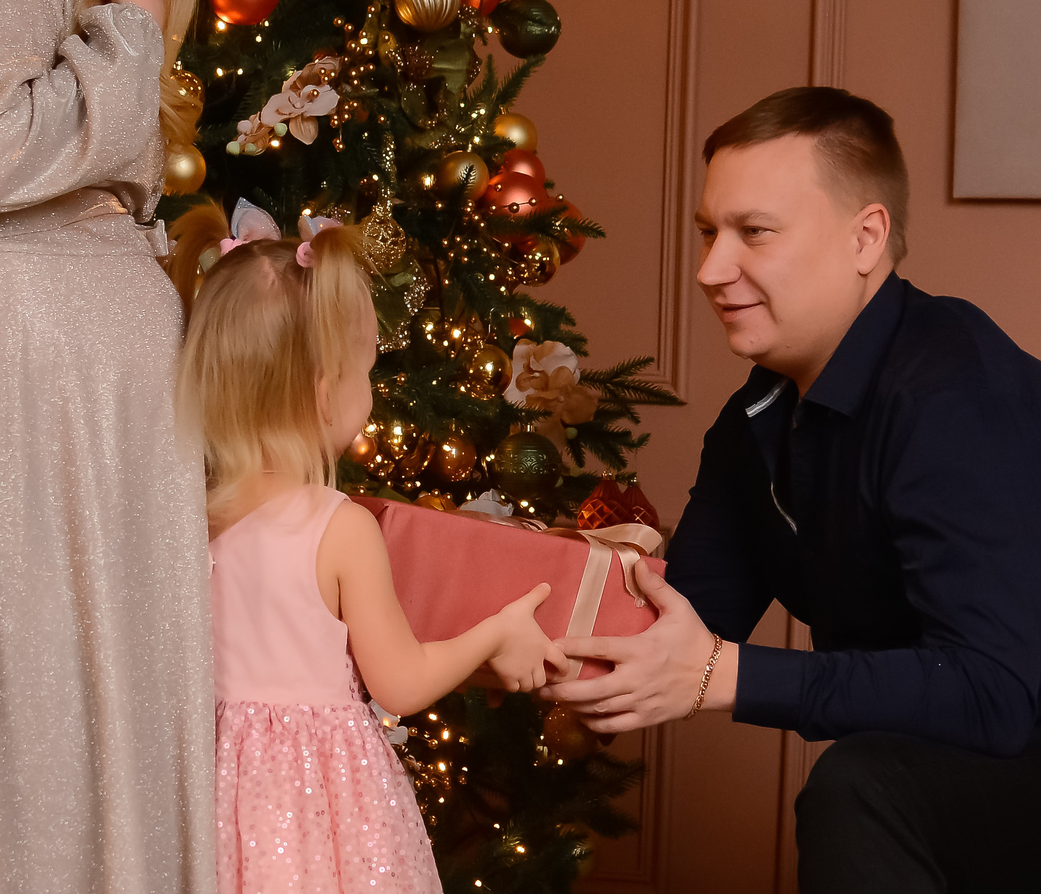 Новогодняя фотосессия 25.12.2021. Семейный фотограф