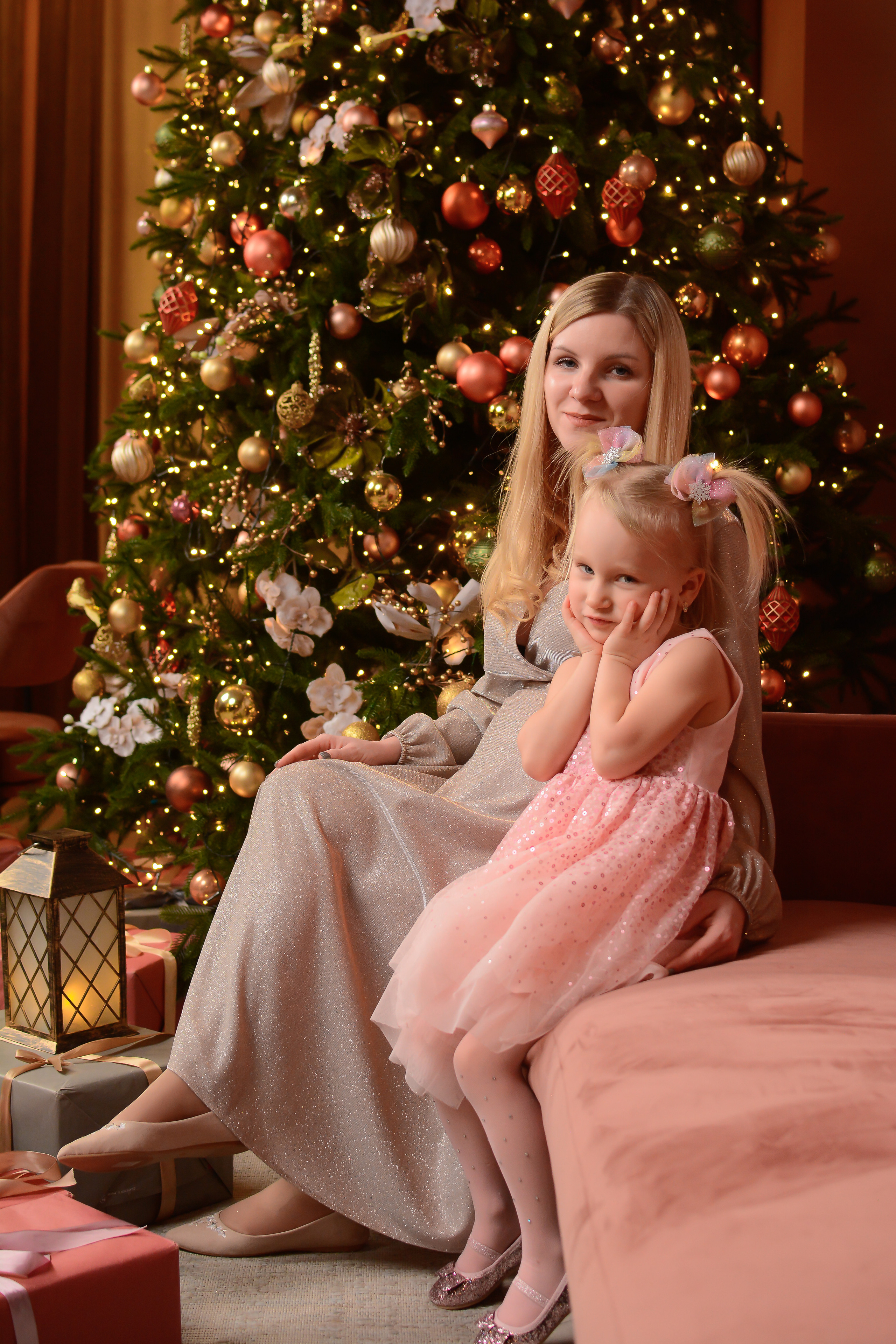 Новогодняя фотосессия 25.12.2021. Семейный фотограф