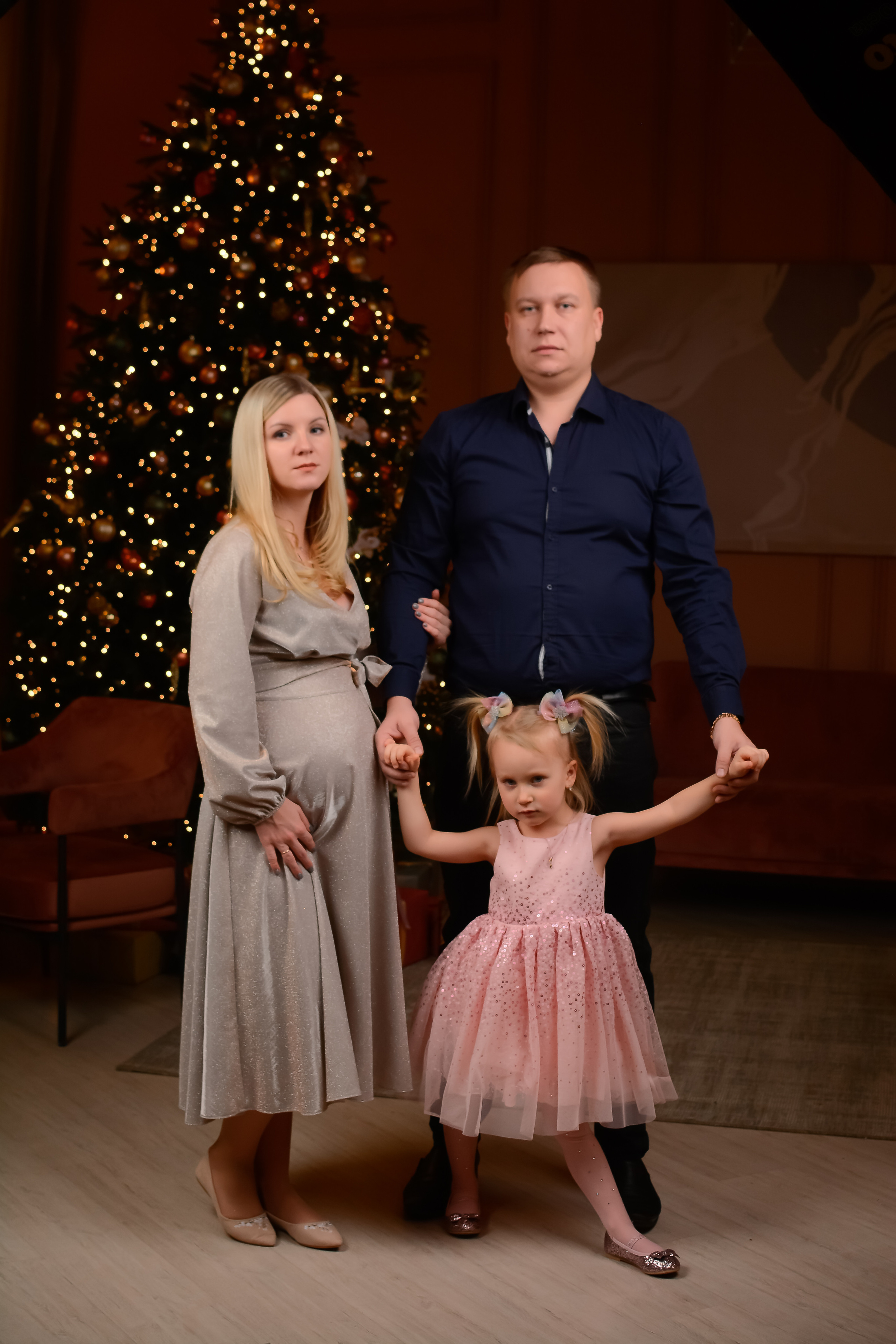 Новогодняя фотосессия 25.12.2021. Семейный фотограф