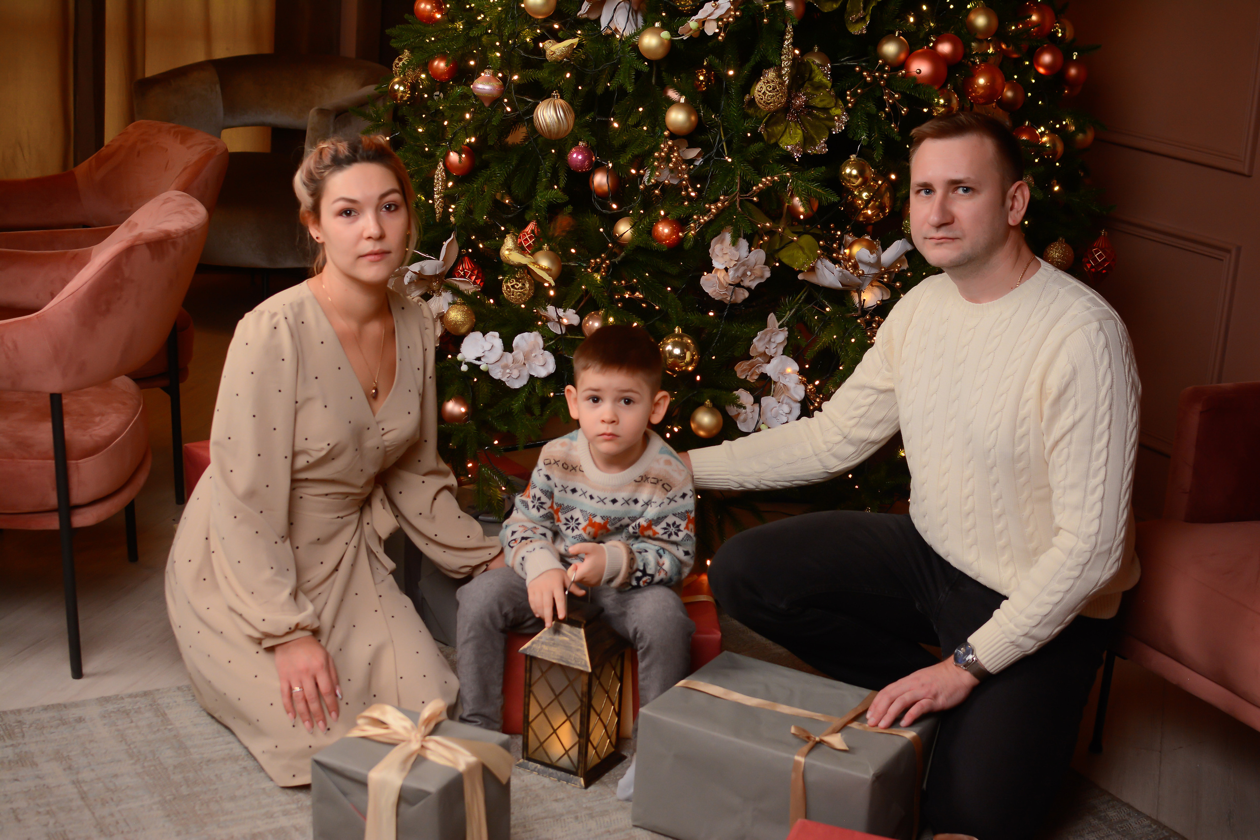 Новогодняя фотосессия 25.12.2021. Семейный фотограф