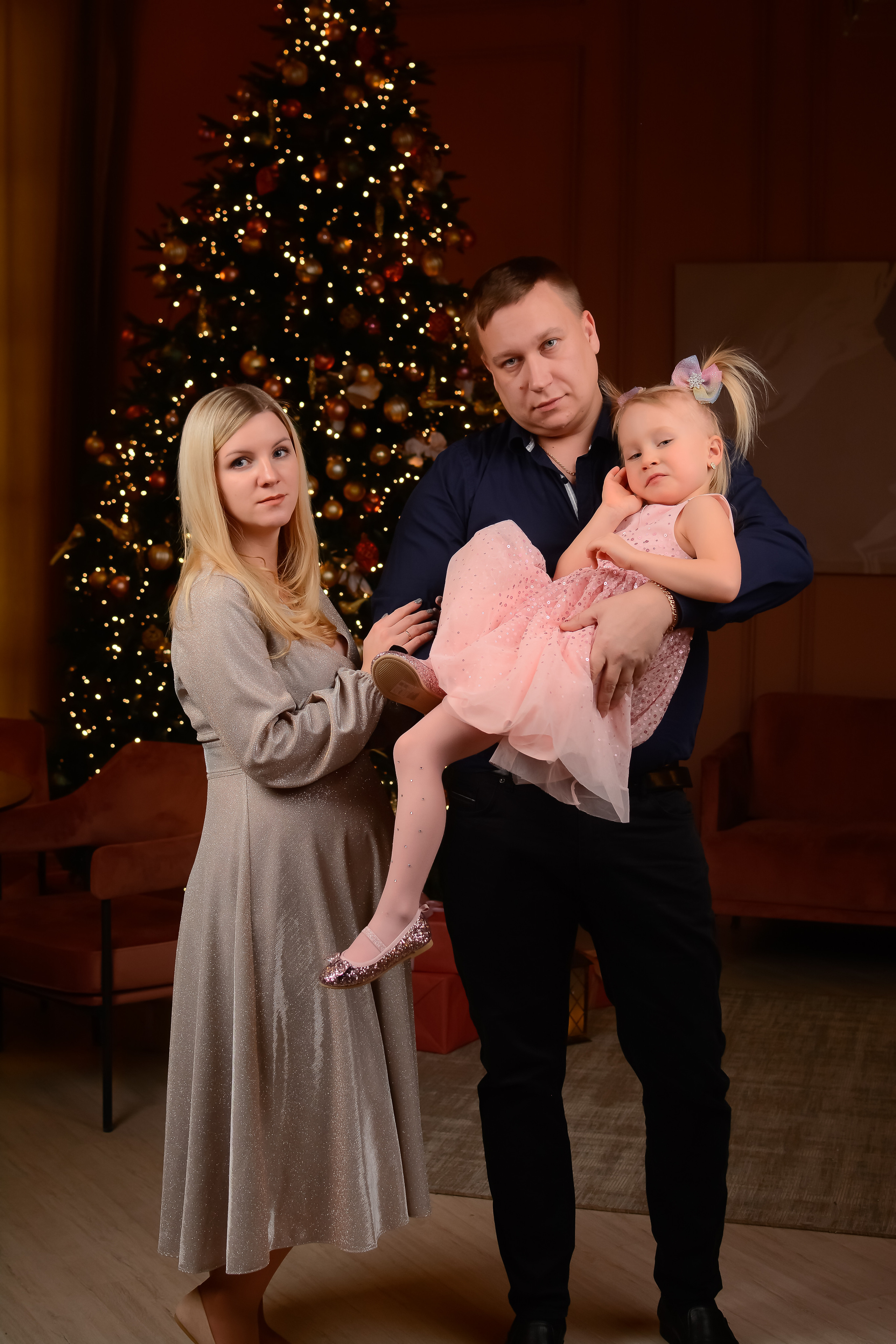 Новогодняя фотосессия 25.12.2021. Семейный фотограф