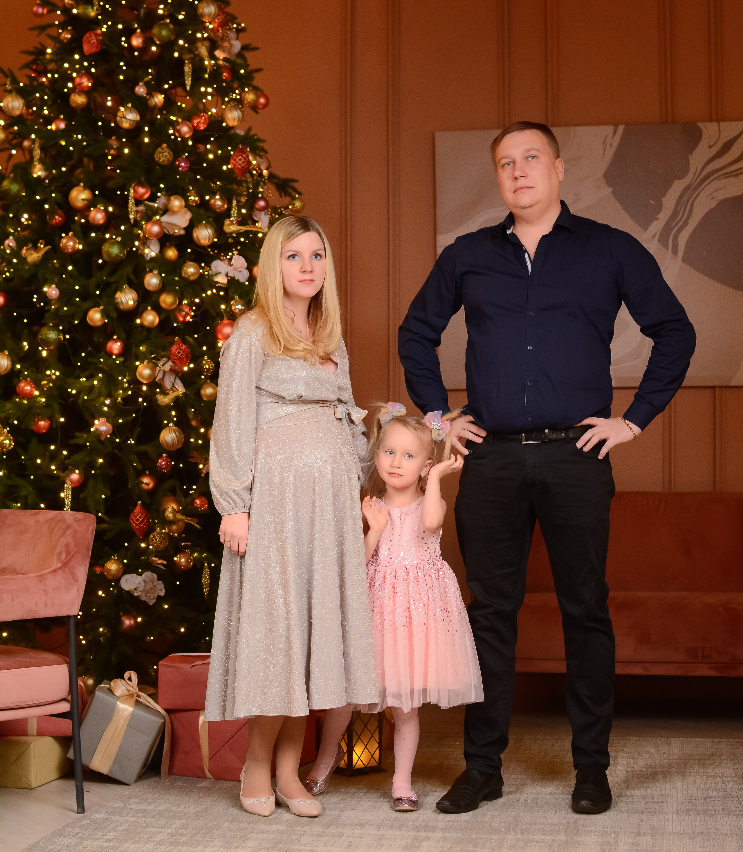 Новогодняя фотосессия 25.12.2021. Семейный фотограф