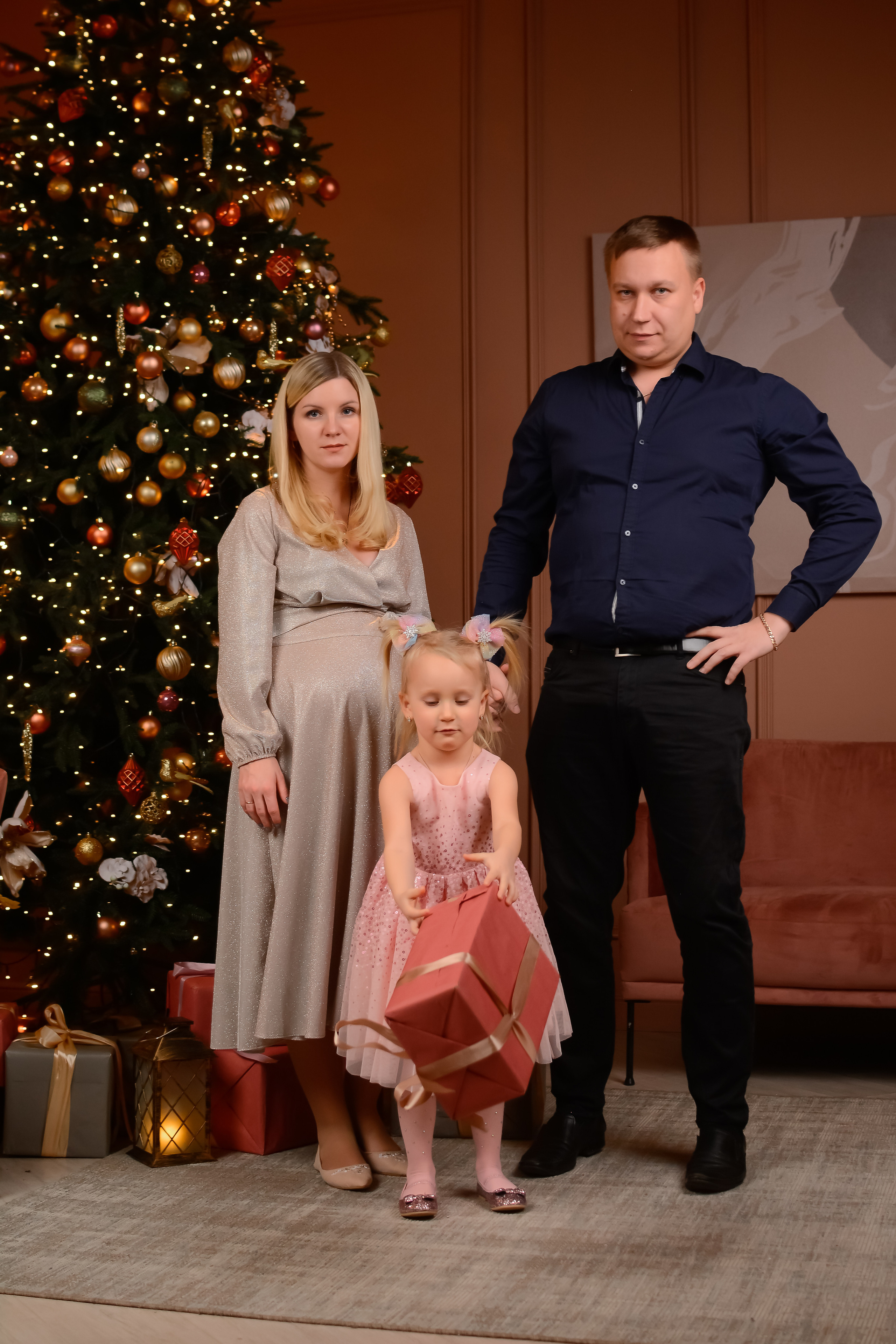 Новогодняя фотосессия 25.12.2021. Семейный фотограф