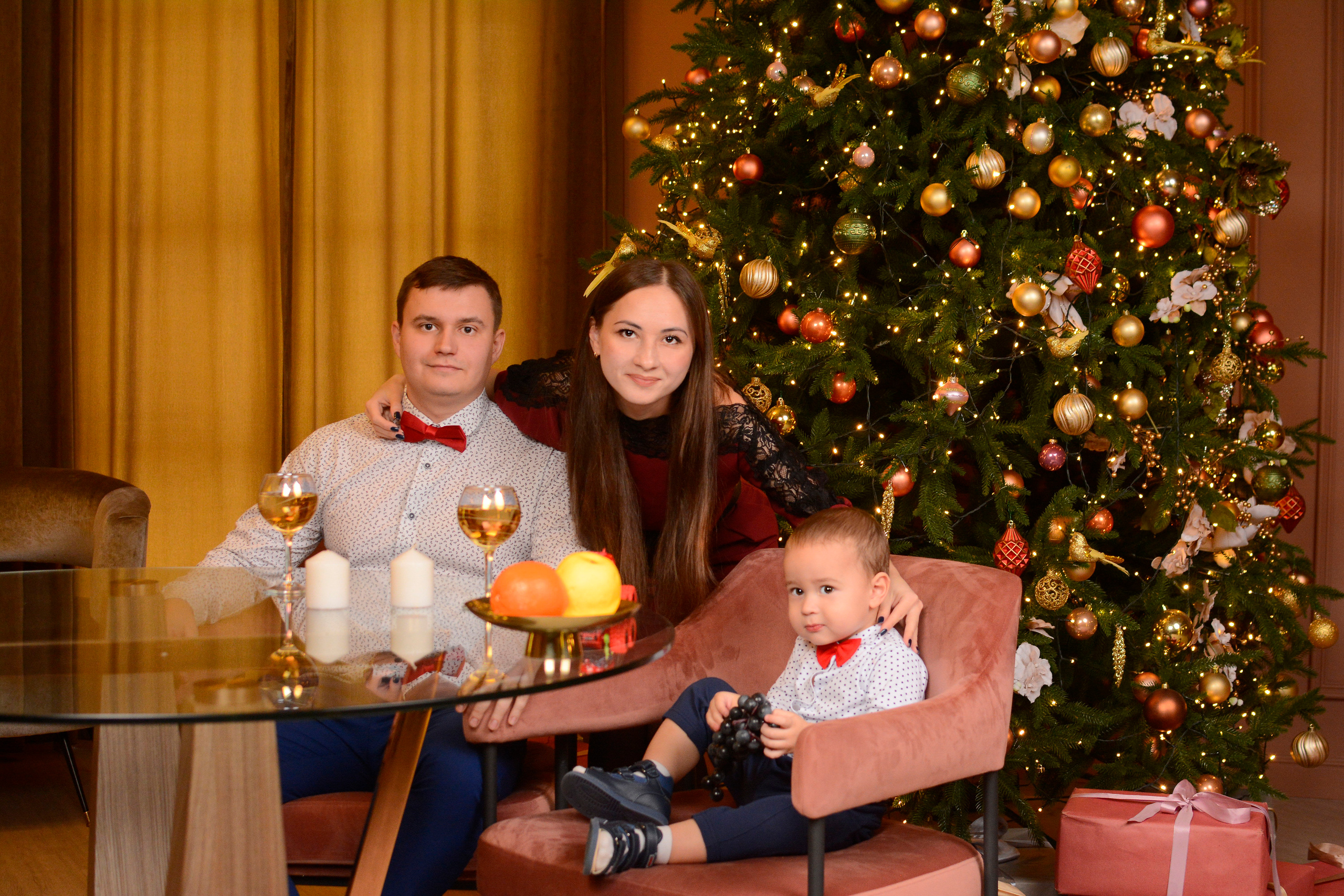 Новогодняя фотосессия 25.12.2021. Семейный фотограф