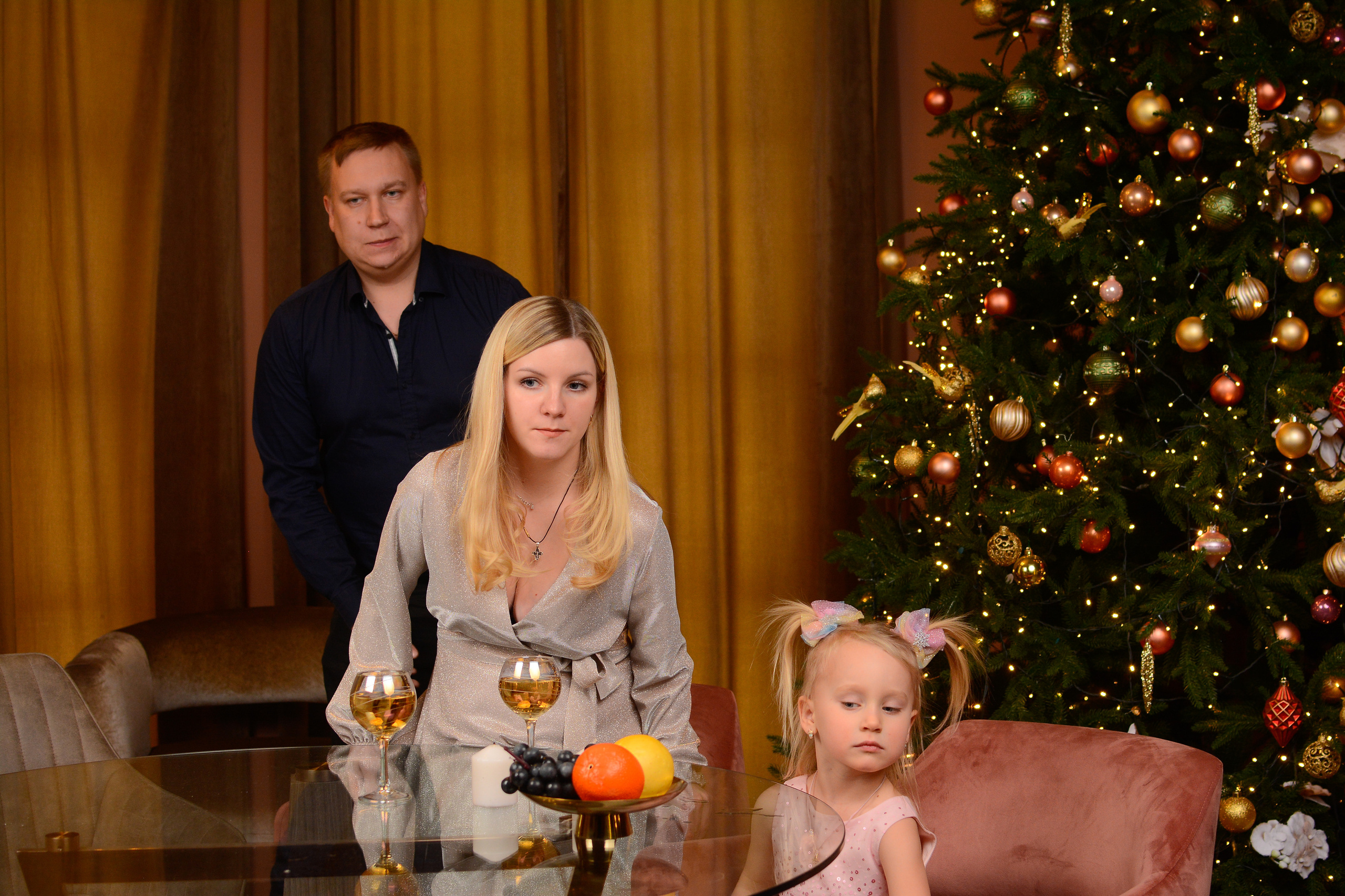 Новогодняя фотосессия 25.12.2021. Семейный фотограф