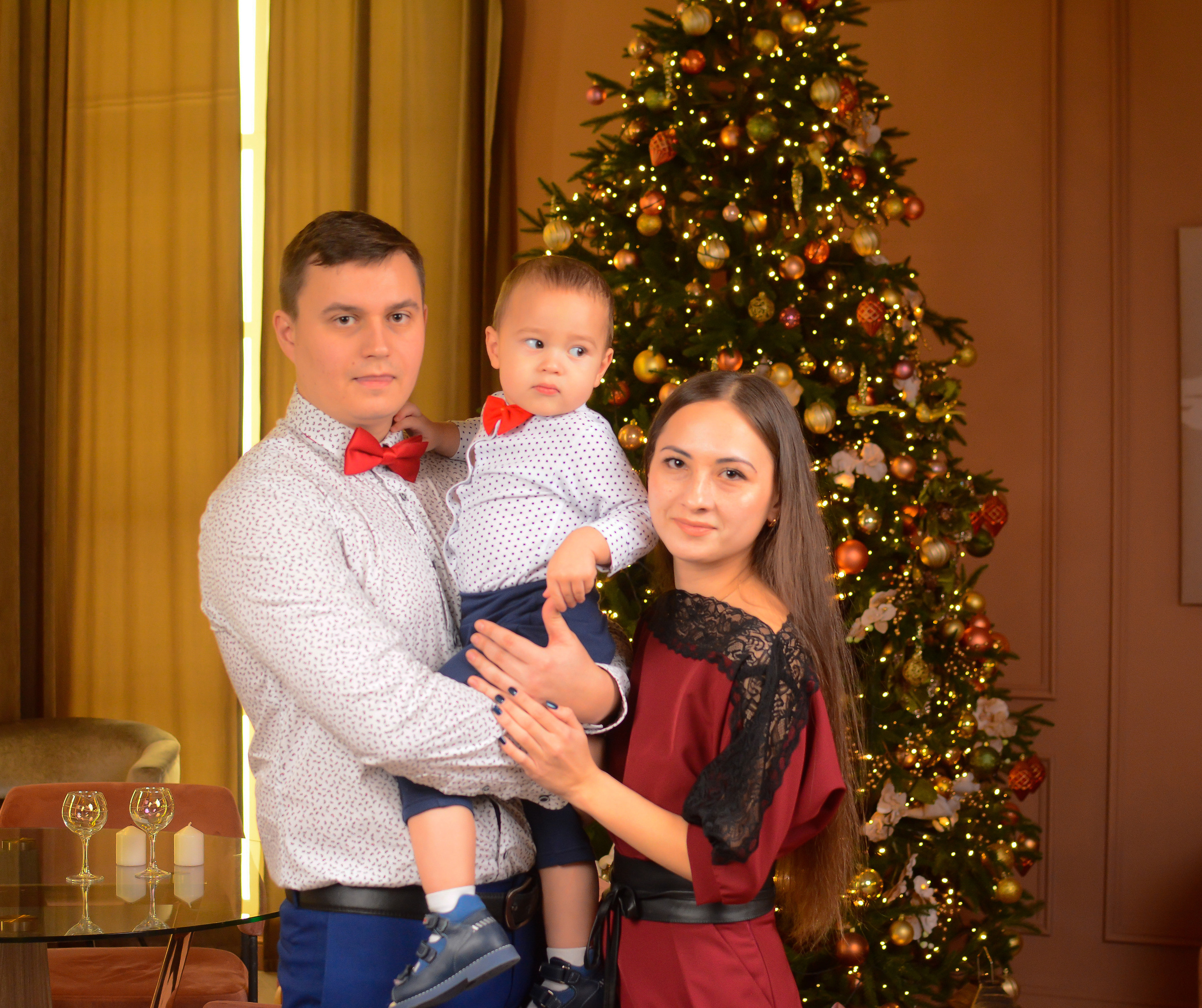 Новогодняя фотосессия 25.12.2021. Семейный фотограф