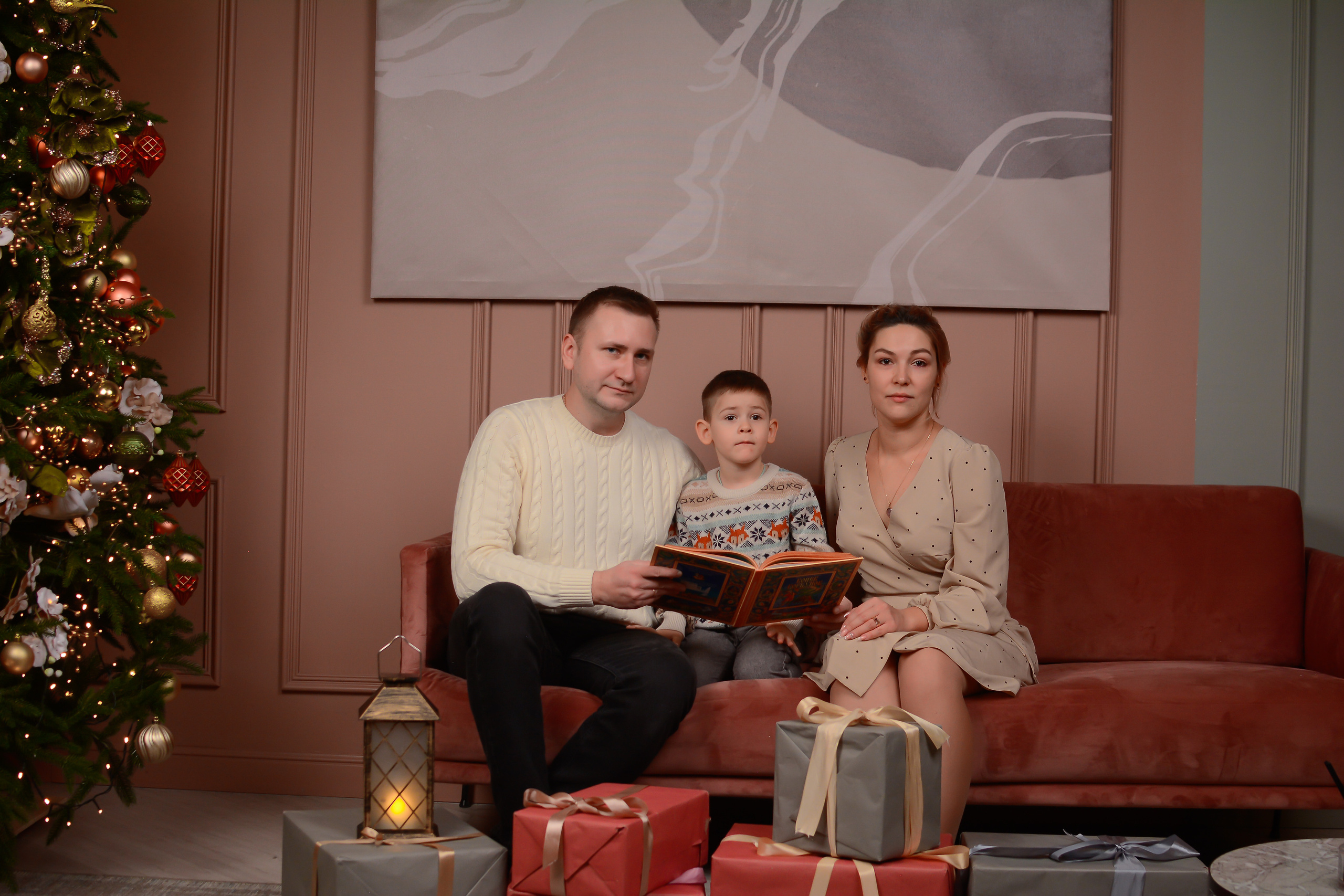 Новогодняя фотосессия 25.12.2021. Семейный фотограф
