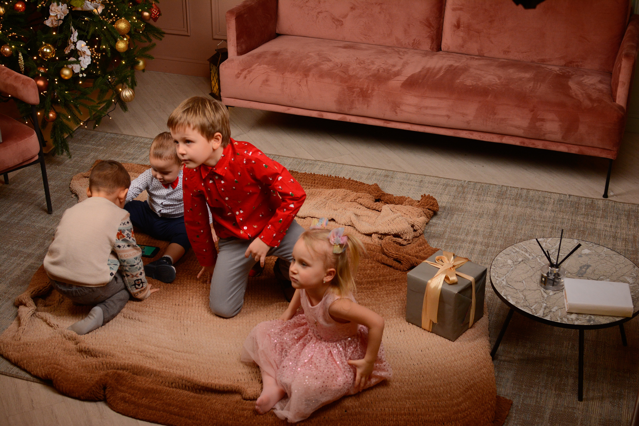 Новогодняя фотосессия 25.12.2021. Семейный фотограф