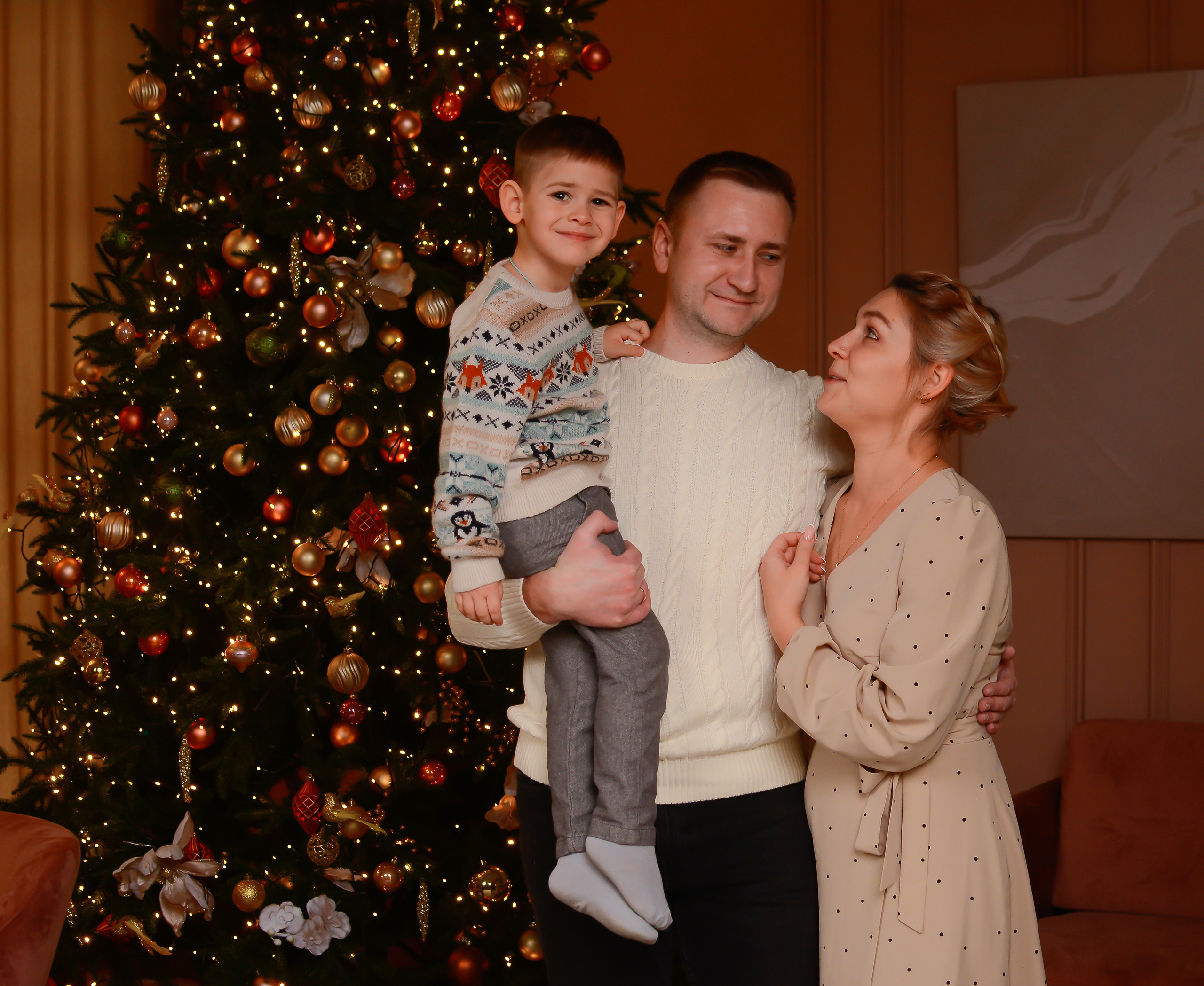 Новогодняя фотосессия 25.12.2021. Семейный фотограф