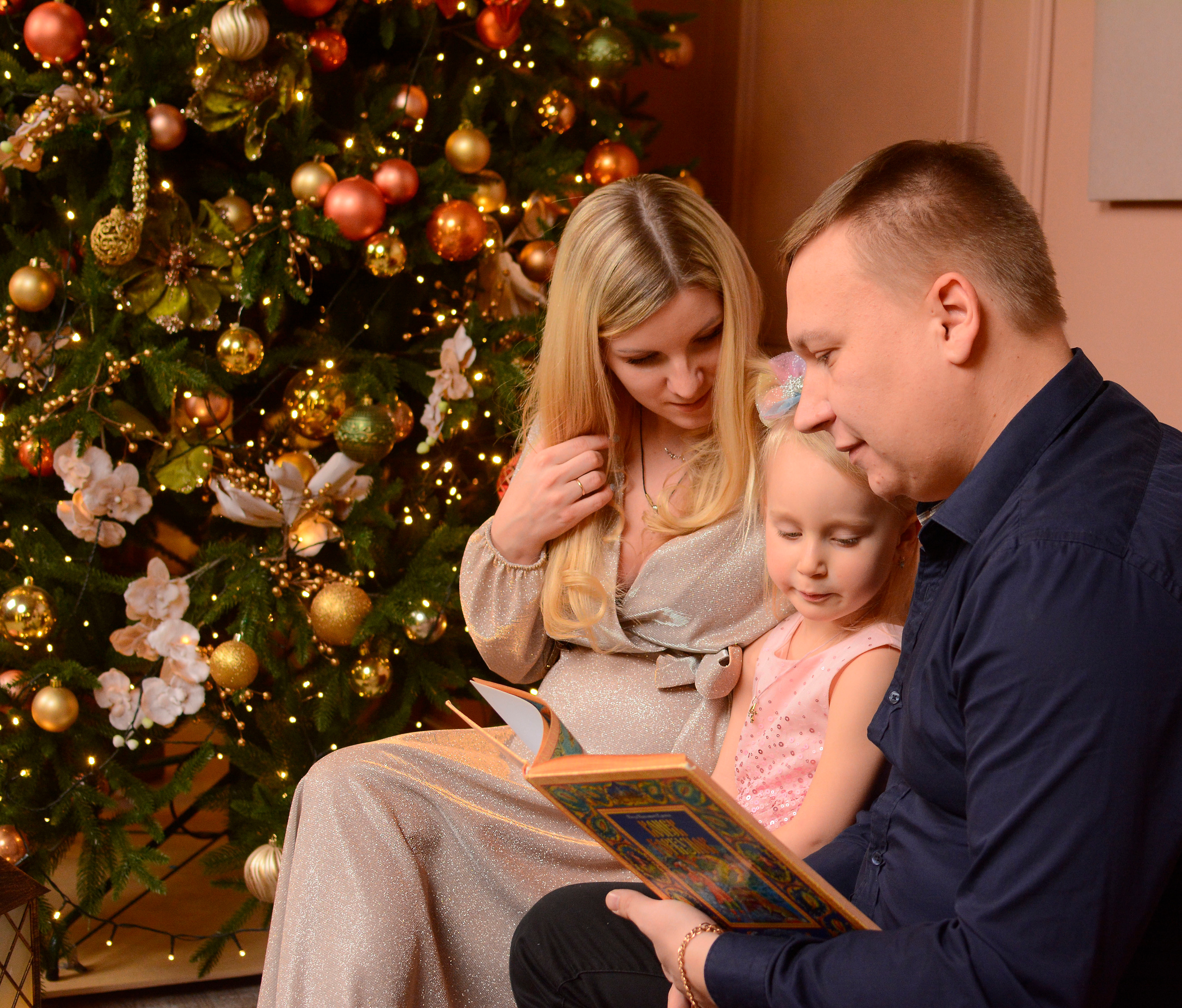 Новогодняя фотосессия 25.12.2021. Семейный фотограф