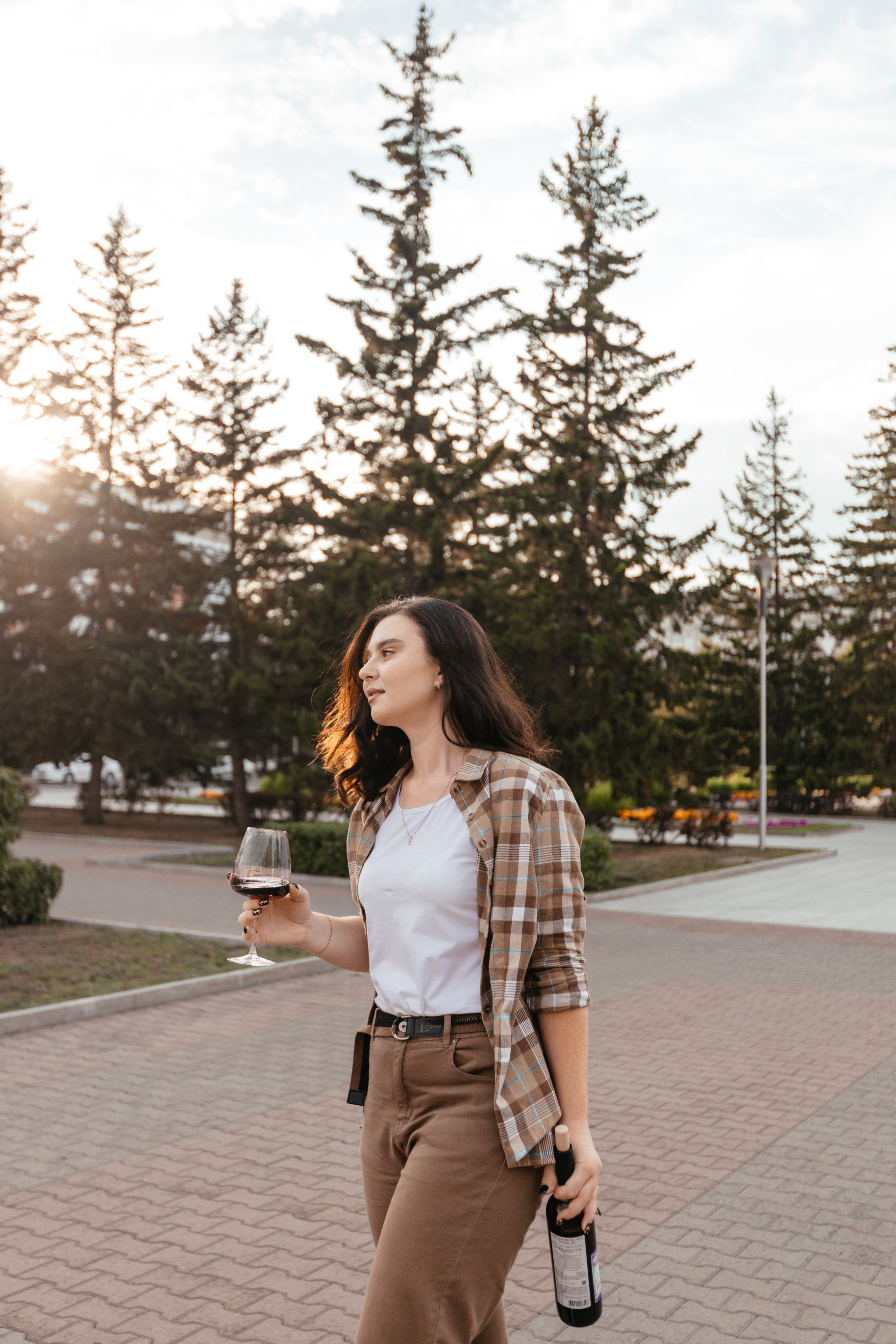 С вином по городу. Фотограф в Барнауле Ирина Чикалова