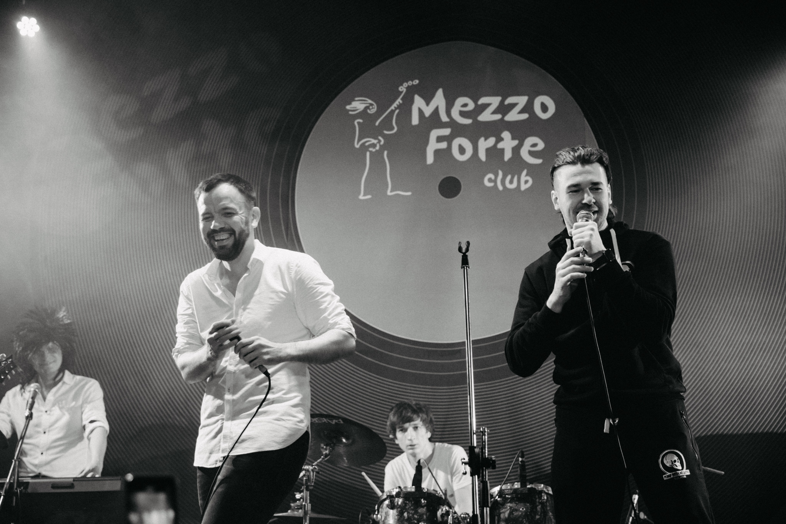 Концерт день дурака и разные люди. Свадебный и семейный фотограф Скрынник Светлана