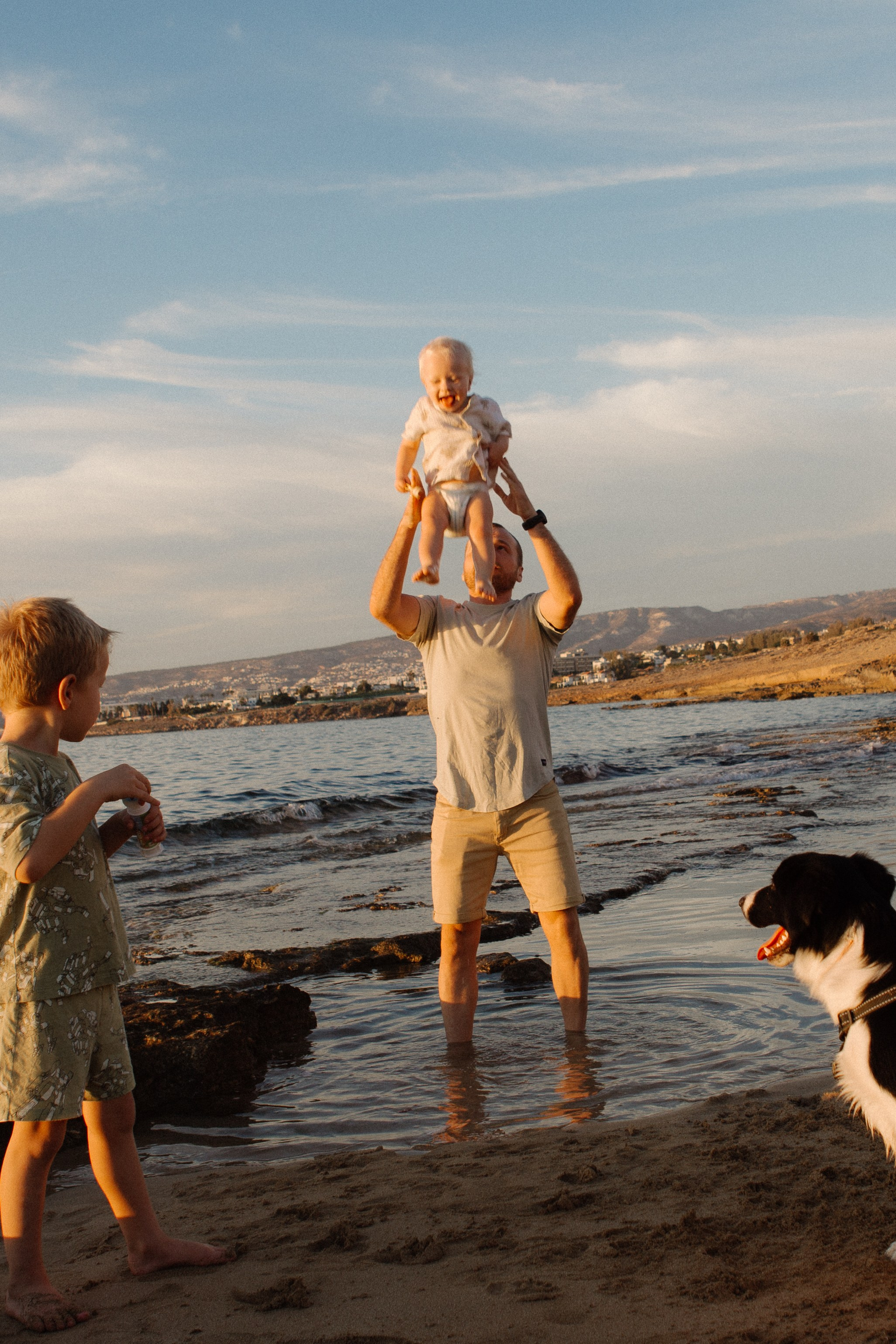 Melymko fam. Portrait, family and pet photographer in Cyprus, Ksenia Bourdelle