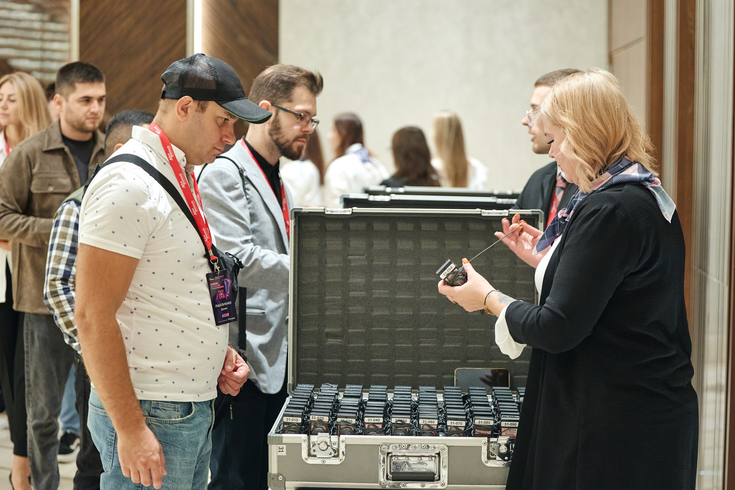 Конгресс имплантологов Neo Biotech 2025. Антон Артюшин, портретный фотограф. Москва