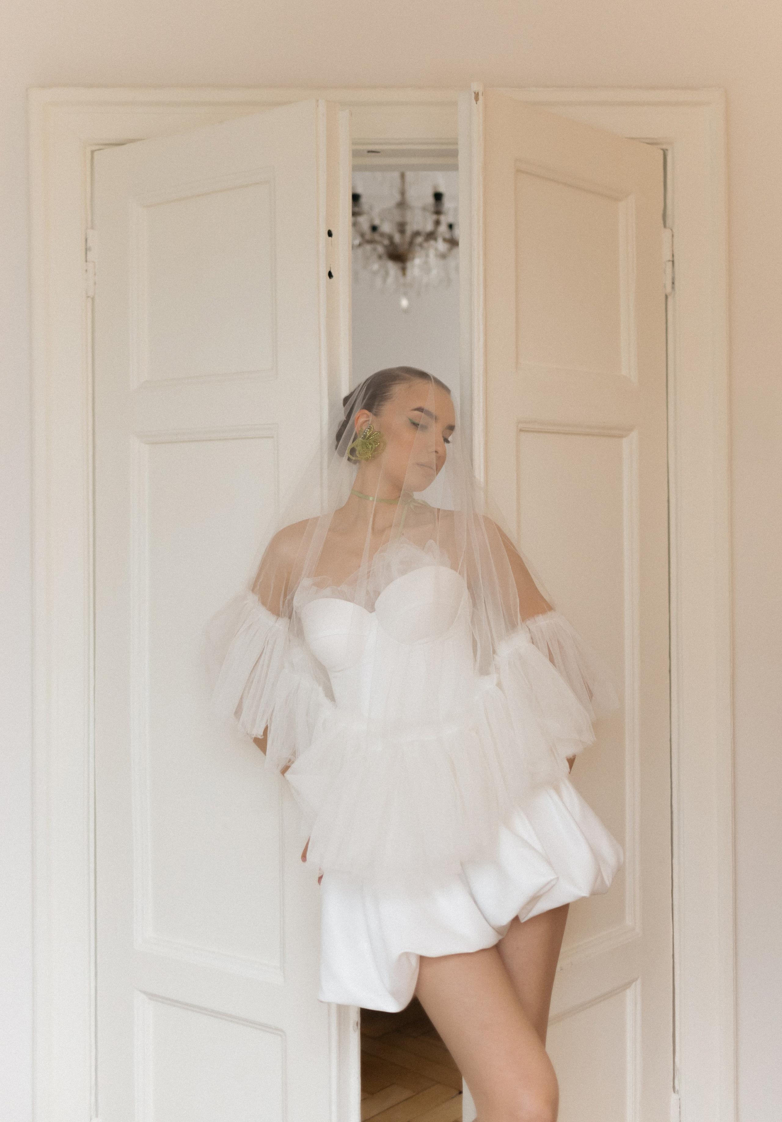 Сборы в апартаментах Тимофей & Наталья. Фотограф Москва|Комиссарова Наталья