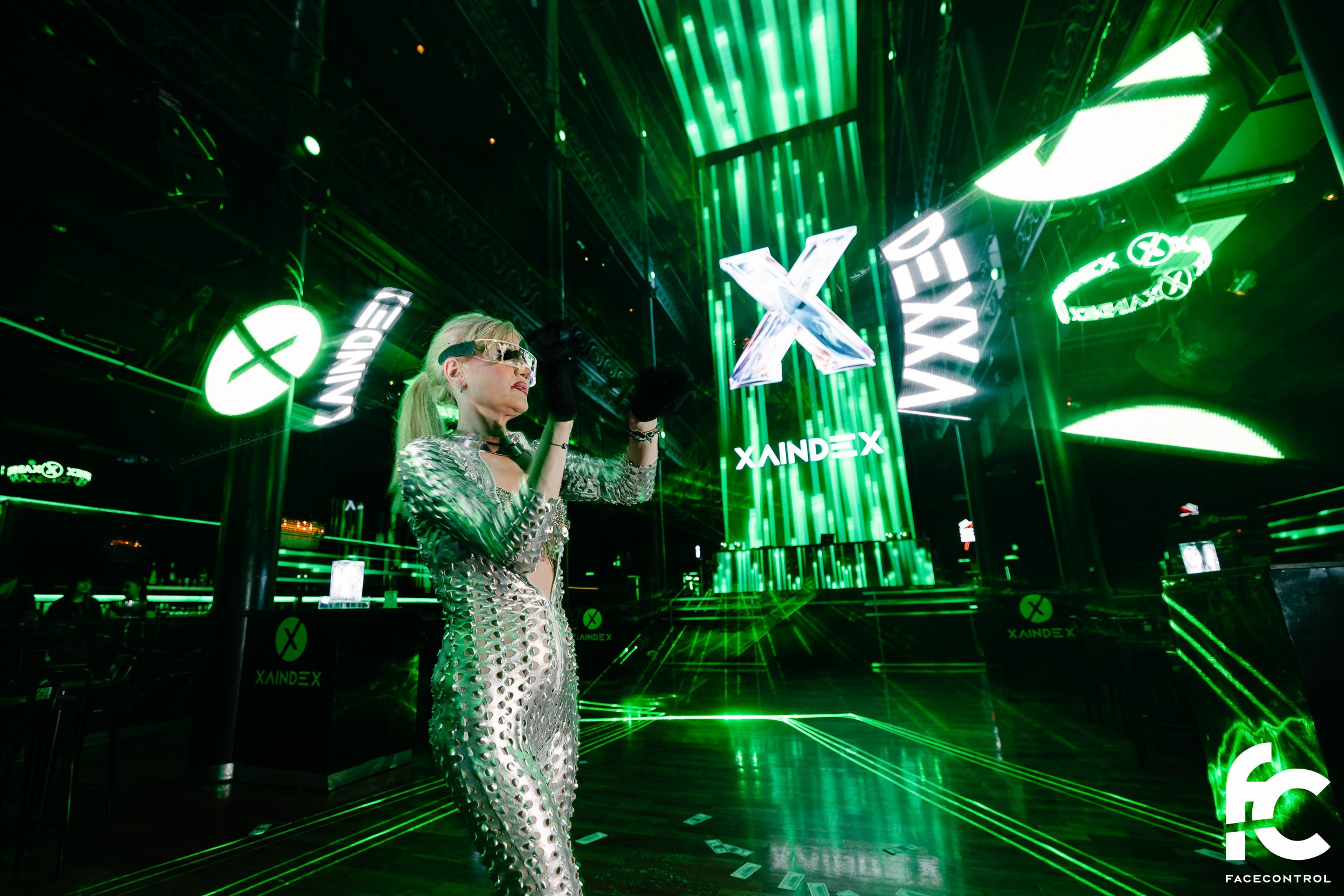 XAINDEX. Face Control: Crónica social, anuncios de eventos y reportajes fotográficos
