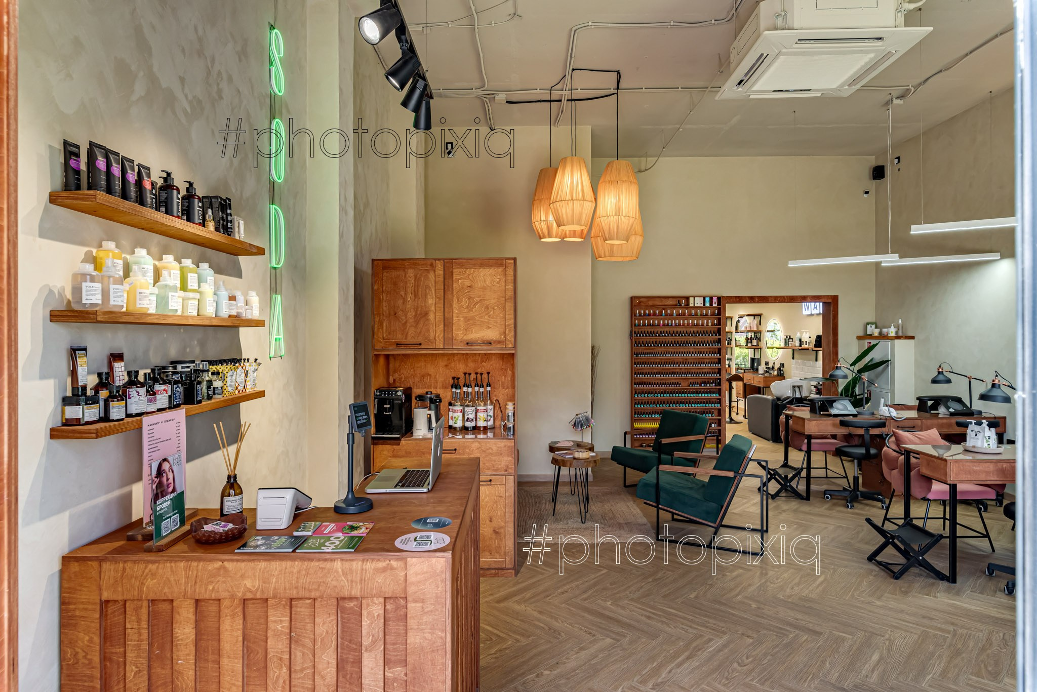 Интерьерная съёмка салона красоты SODA. Интерьерная съёмка и виртуальные туры — Интерьерный фотограф Кузнецов Сергей (photopixiq)