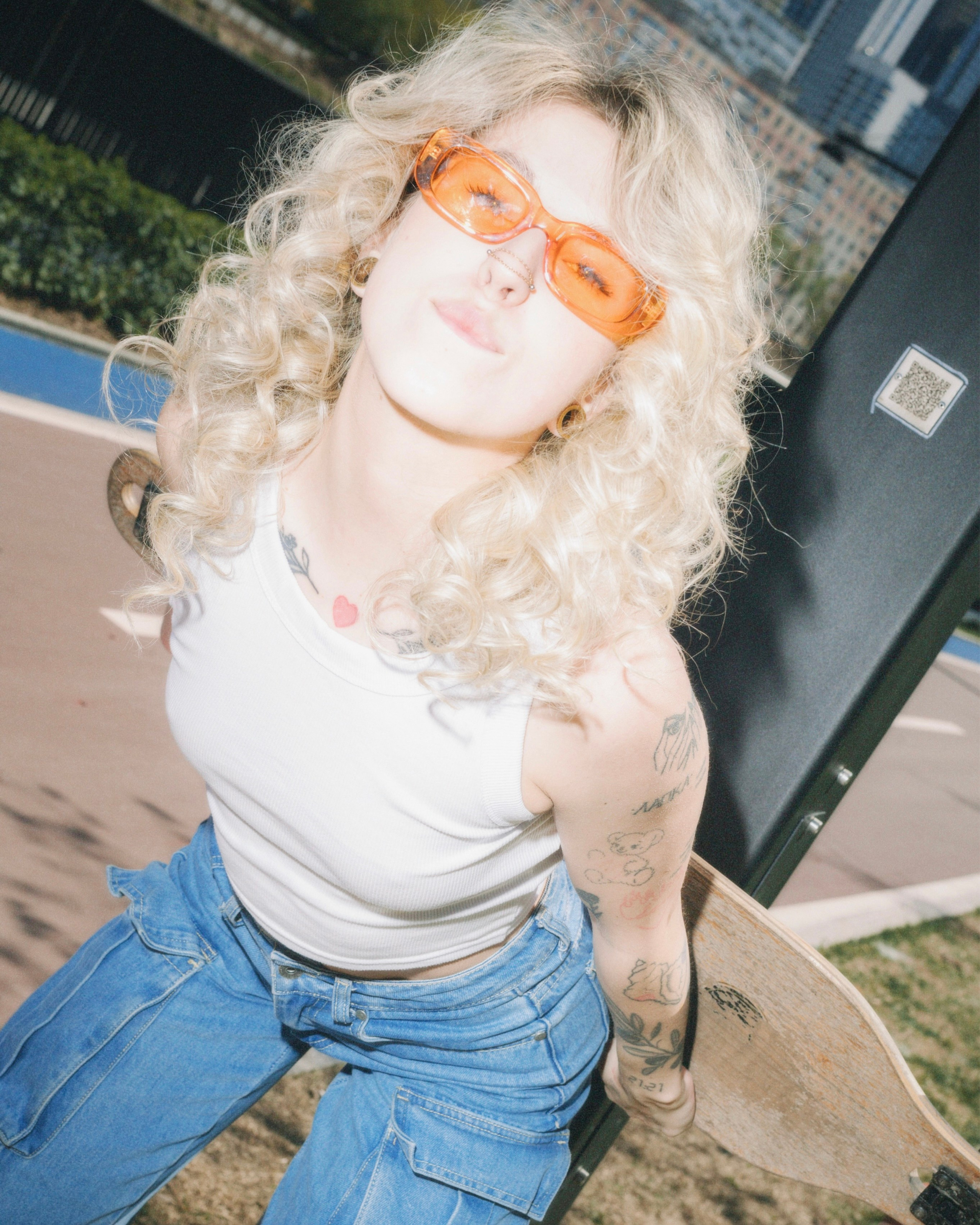 Maybee на лонгборде. Главная