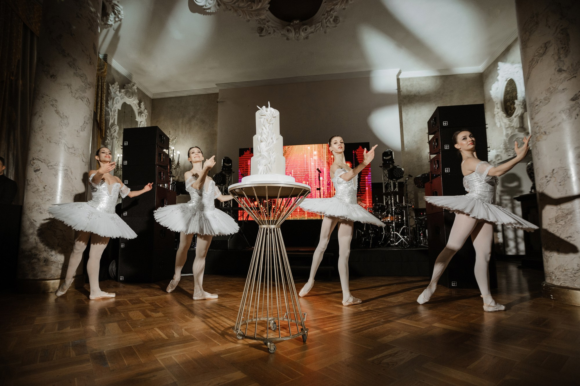 Иван & Надежда. Свадебный фотограф в Москве и Санкт-Петербурге Анастасия Мирославская