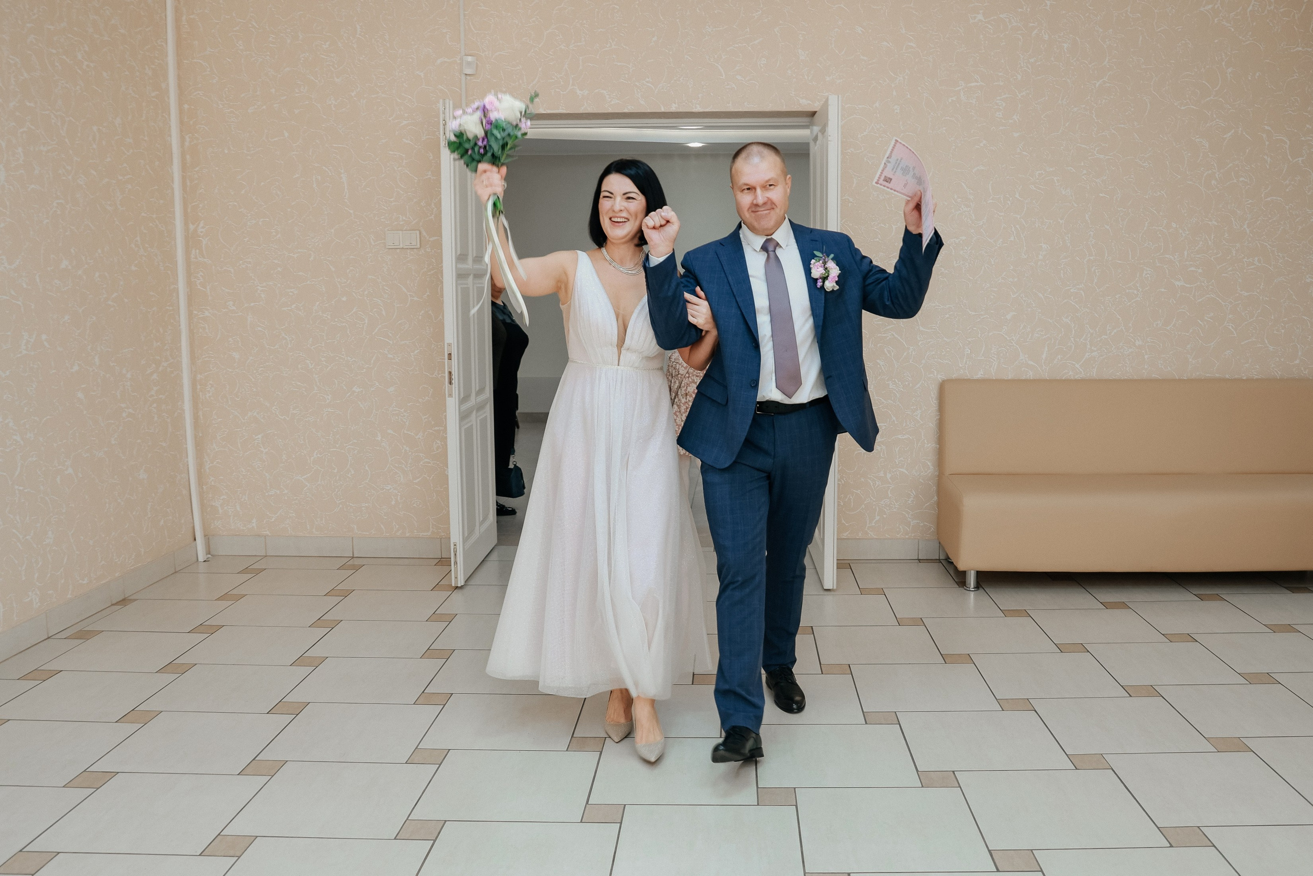 Евгений и Евгения Регистрация и прогулка. Фотограф Юлия Мальцева