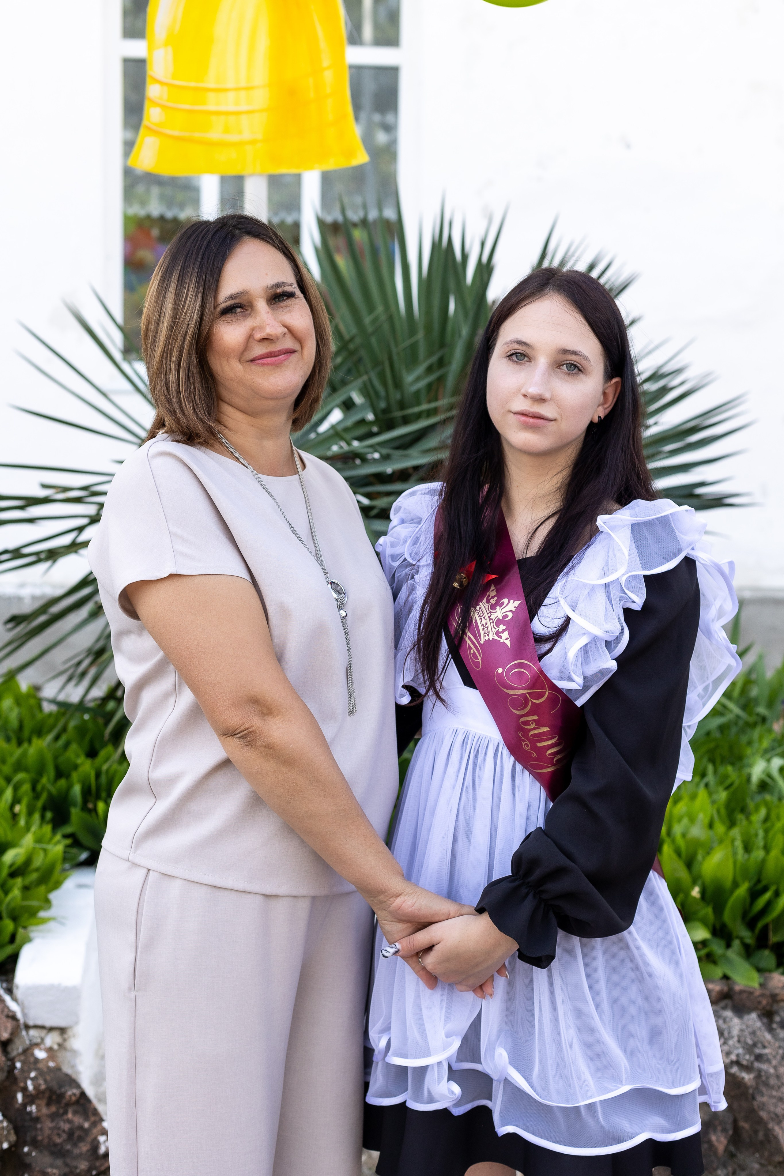 Последний звонок. Выпускные альбомы Майкоп, Краснодар Елена Золотарева