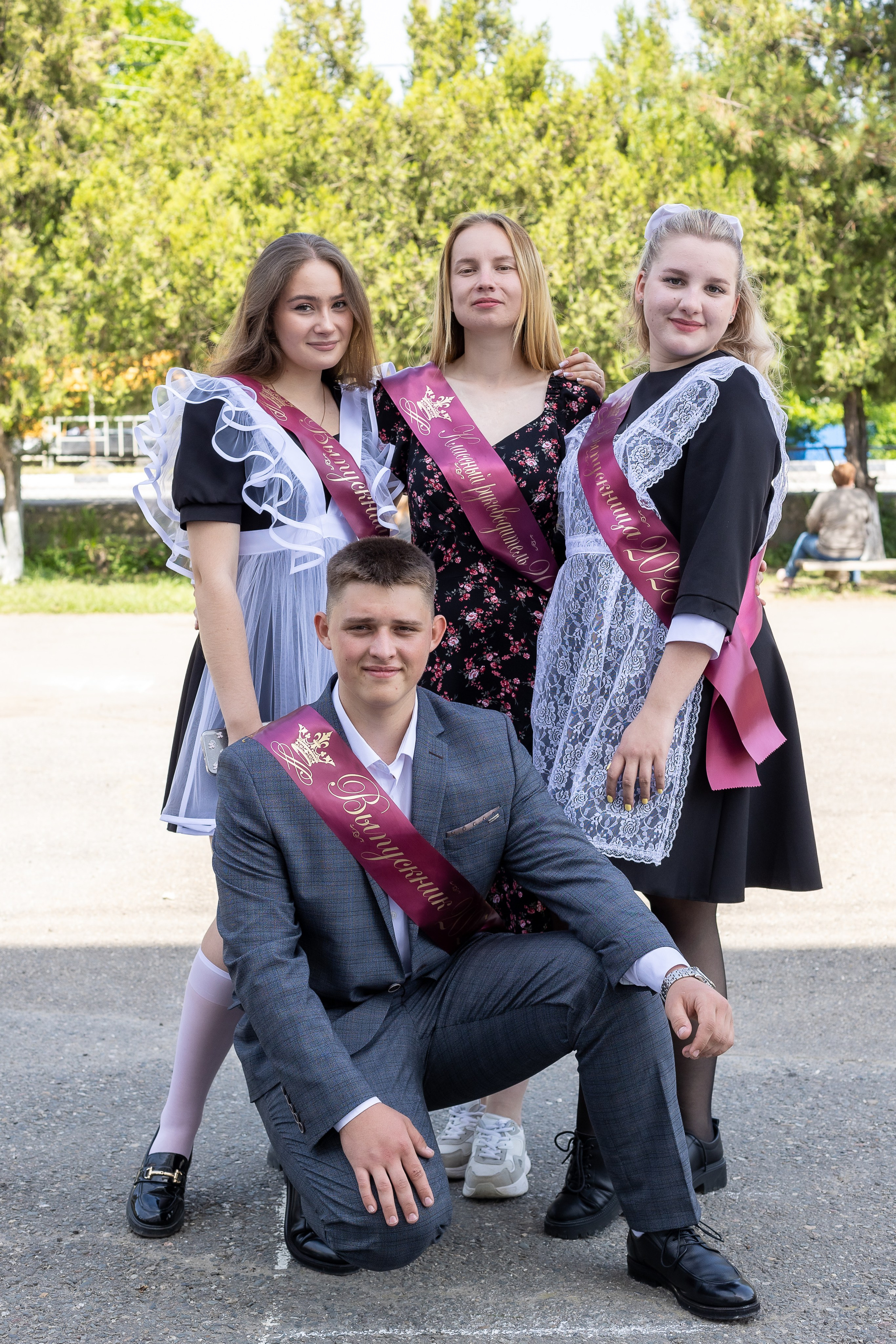 Последний звонок. Выпускные альбомы Майкоп, Краснодар Елена Золотарева