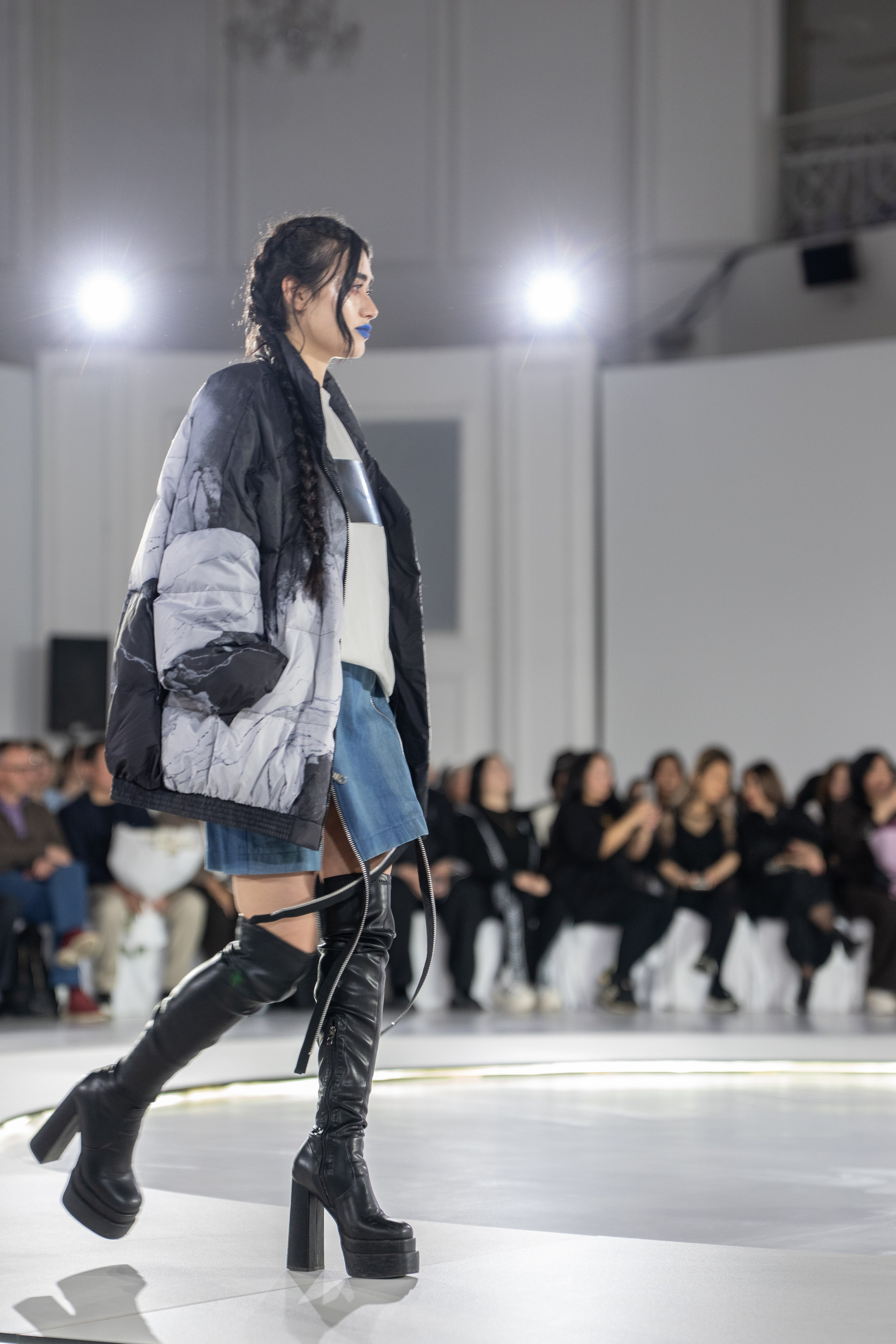 Брэнд Yang Lain. Сайт Алматинского НЮ АРТ, будуар и фэшн фотографа Дениса Карпенко