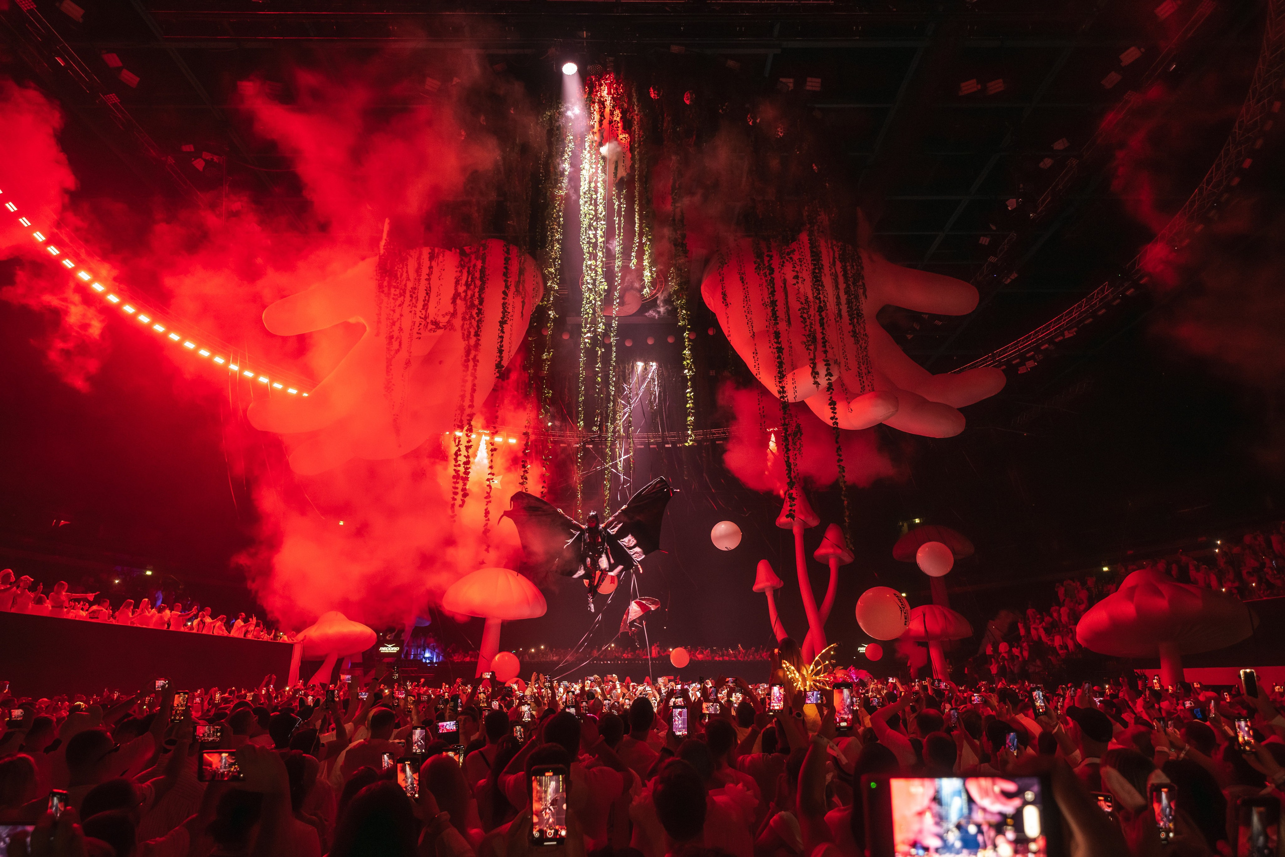 БЕЛАЯ 2025. Святослав Буньков | фотограф