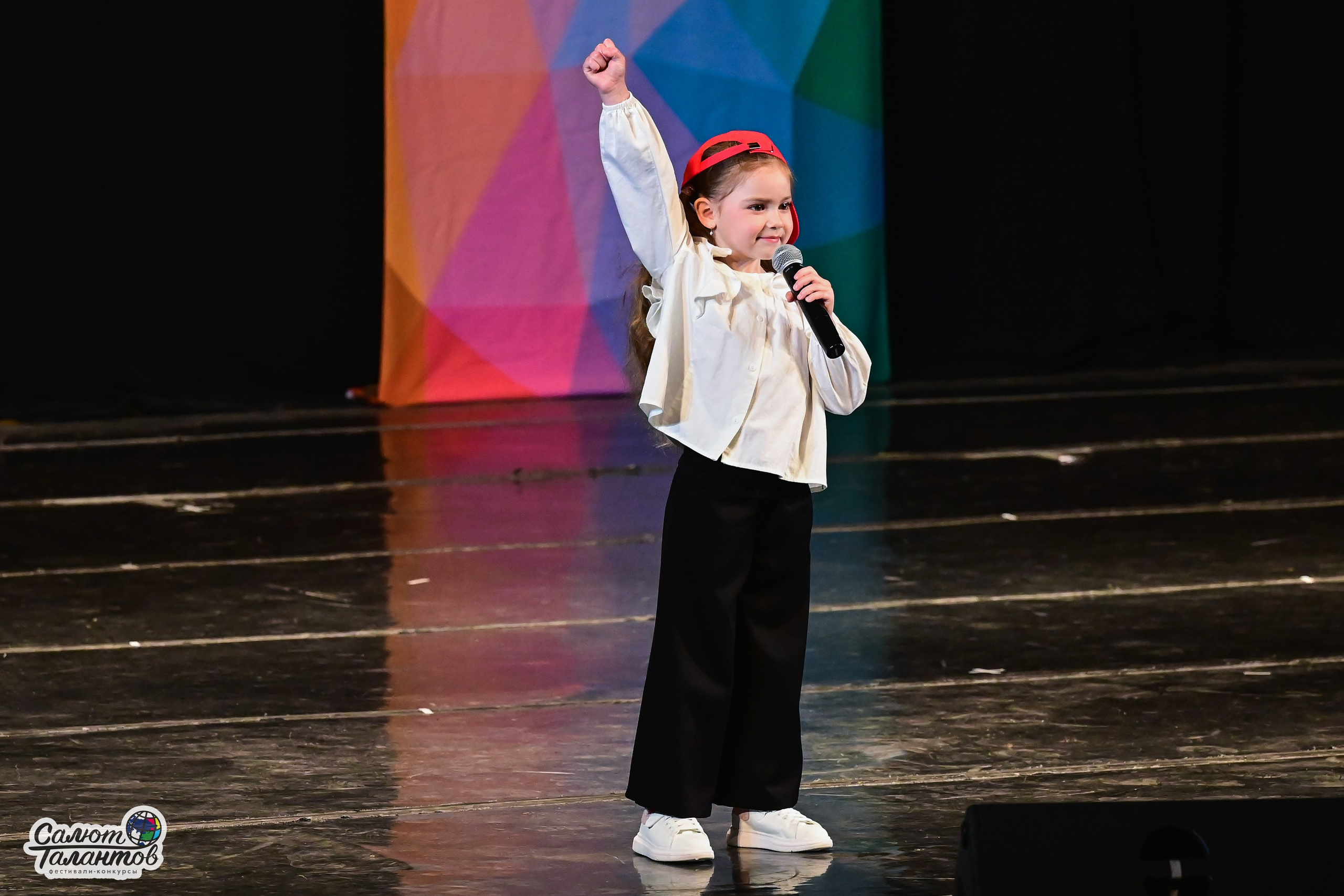 14.06.2025 «Салют Талантов» 41-й Международный фестиваль-конкурс «МОСКВА ВЕРИТ ТАЛАНТАМ» г. Москва. Медиастудия Фото Концепт