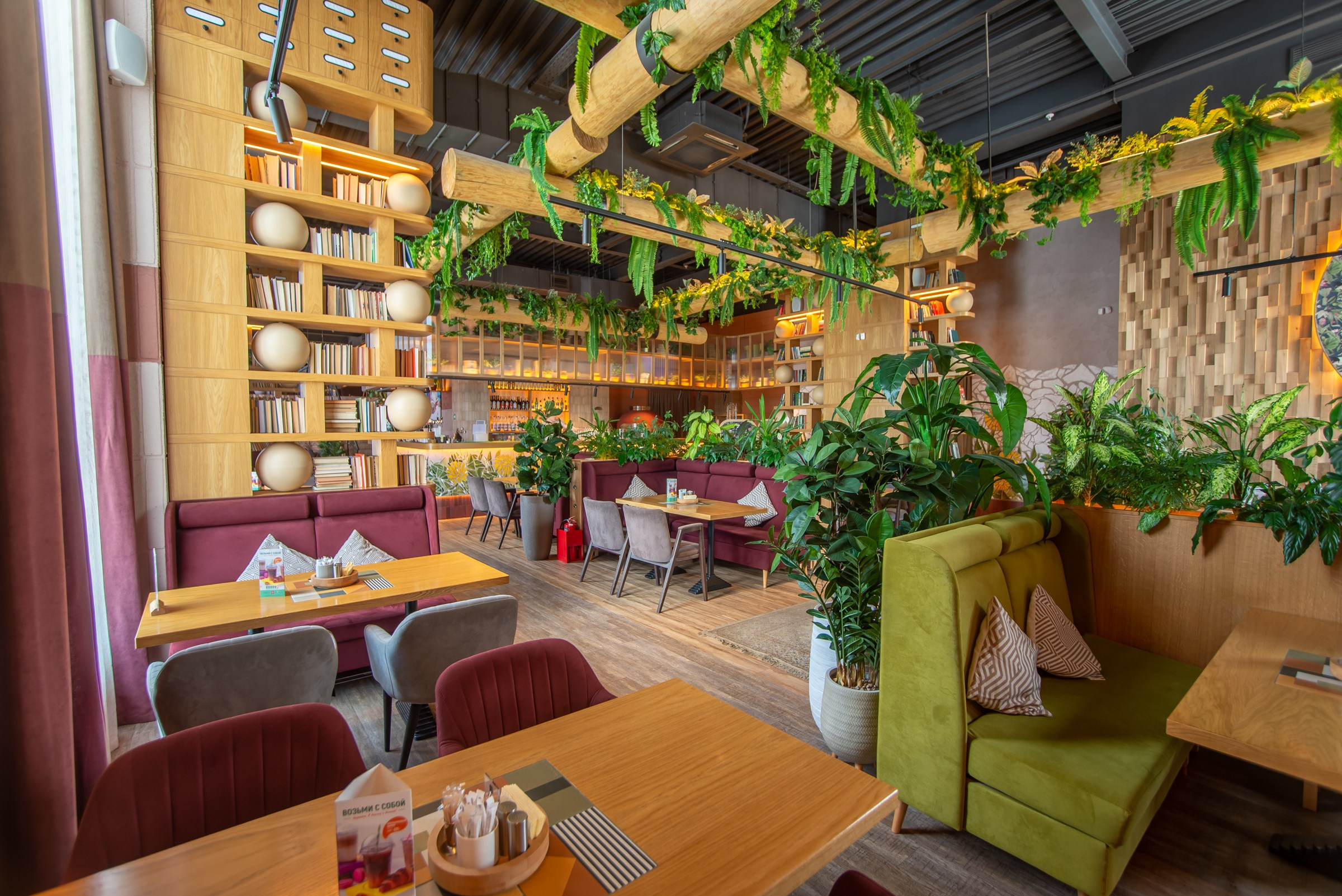 Своя Компания. Профессиональный фотограф в Екатеринбурге Ирина Смирнова