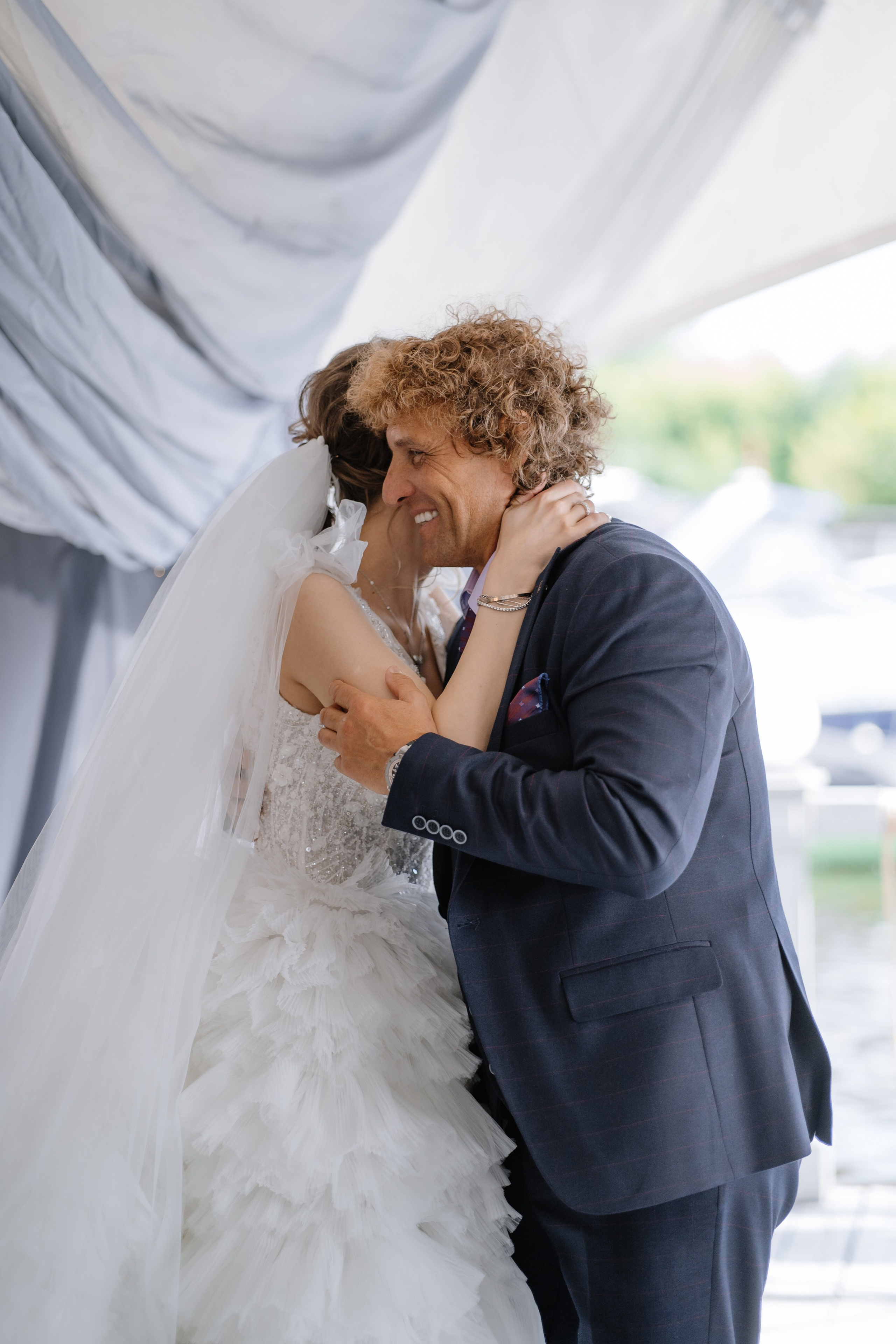 Выездная регистрация свадьбы в ресторане River Club Moscow. Свадебный и семейный фотограф в Москве Светлана Зоткина