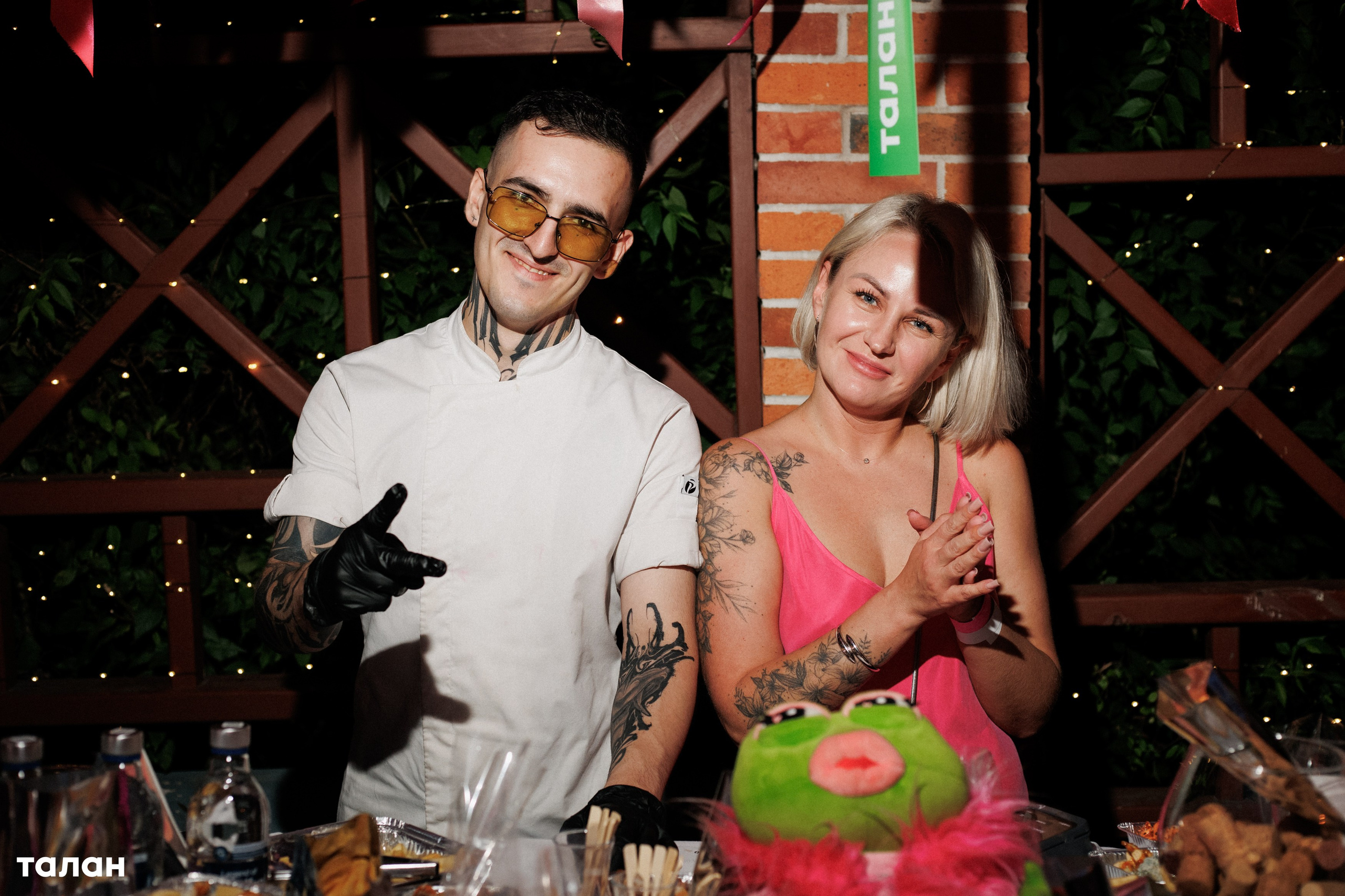 ВИНОТЕКА [бар+магаз] — BIRTHDAY PARTY. СВОИ. ФОТООТЧЕТЫ-СОБЫТИЯ-МЕСТА