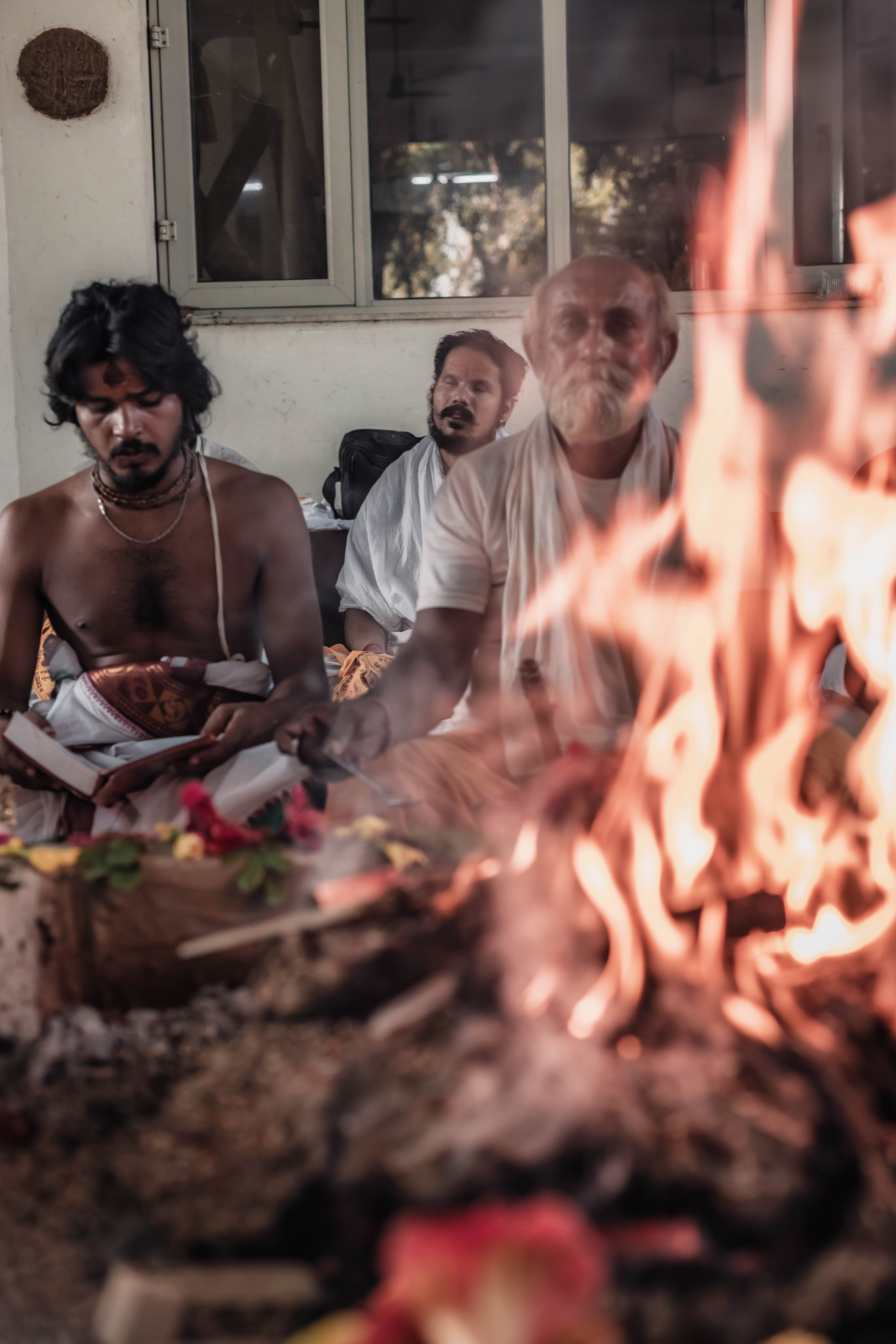 Pitri Paksha yagyas & poojas Devraha Baba ji ashram. Mariam Bagdasaryan
